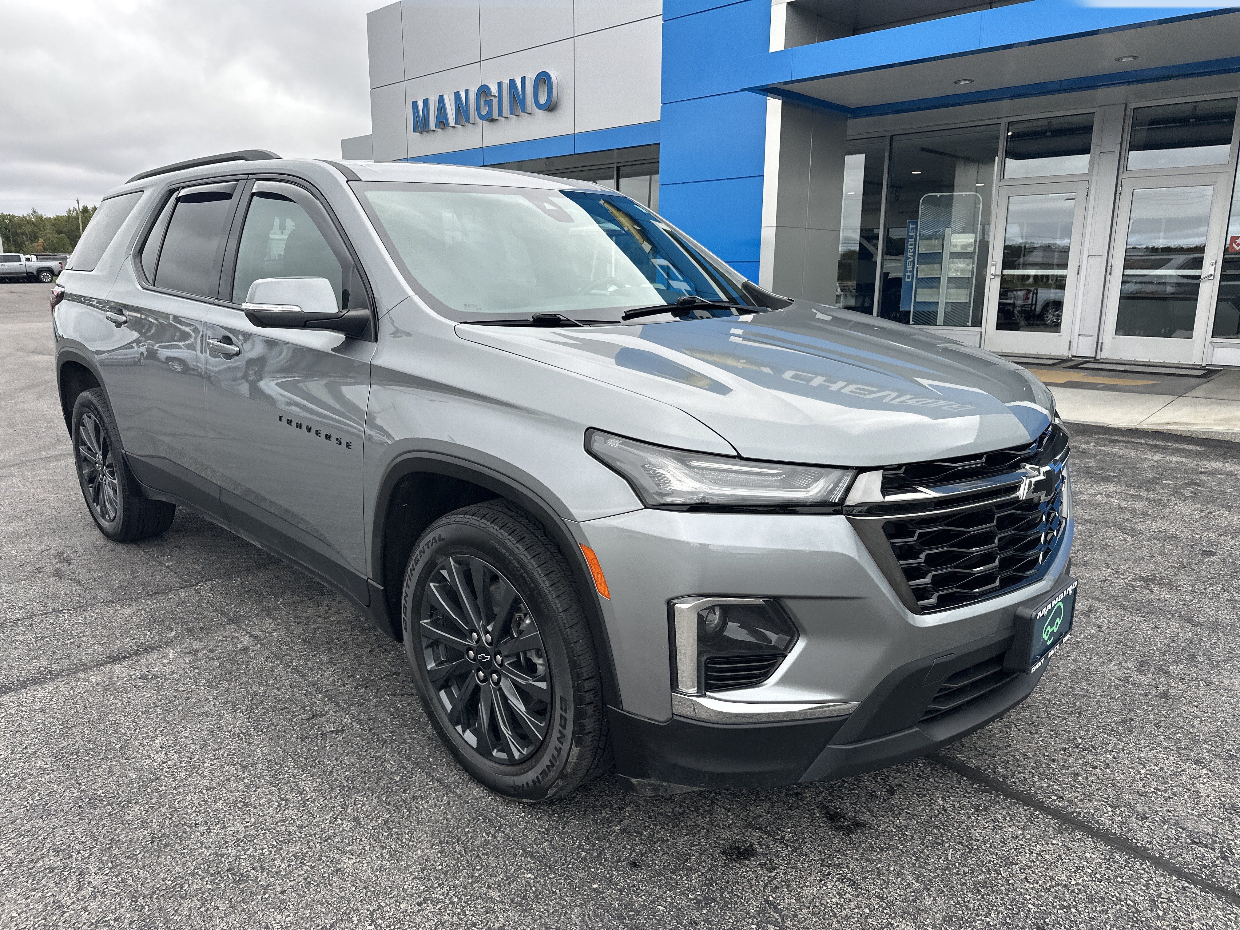 2023 Chevrolet Traverse RS