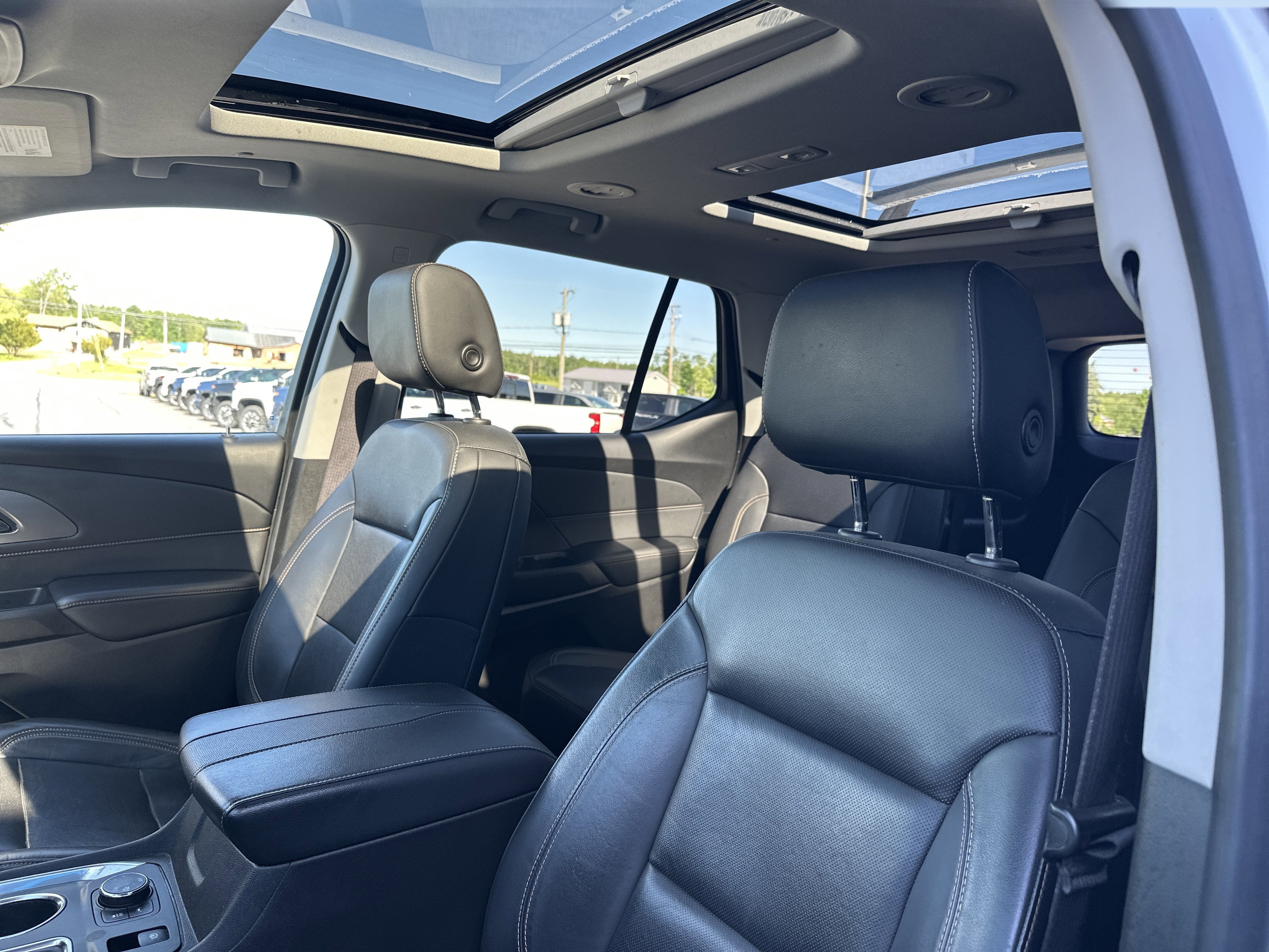 2021 Chevrolet Traverse Premier
