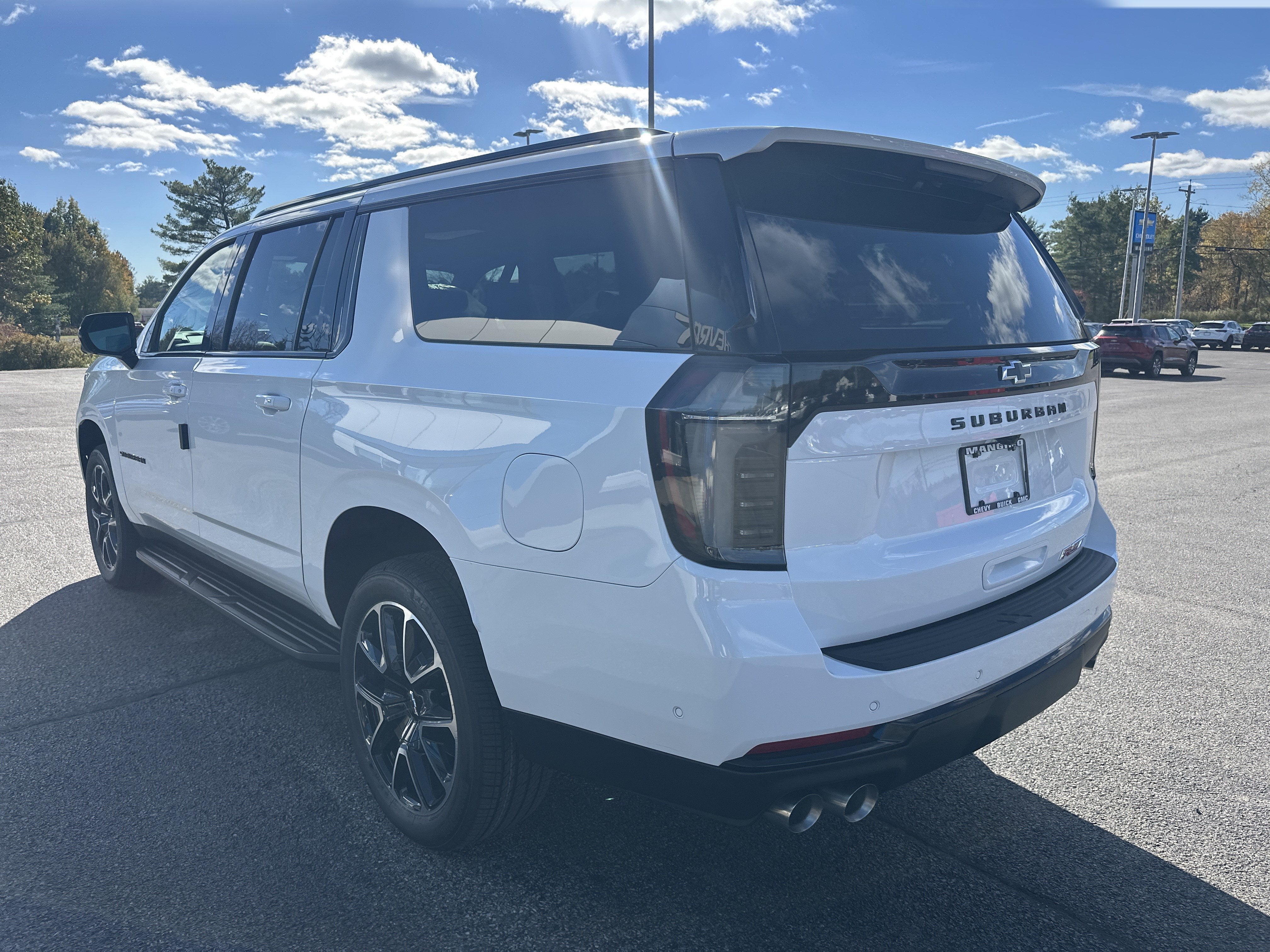 2027 Chevrolet Suburban RST