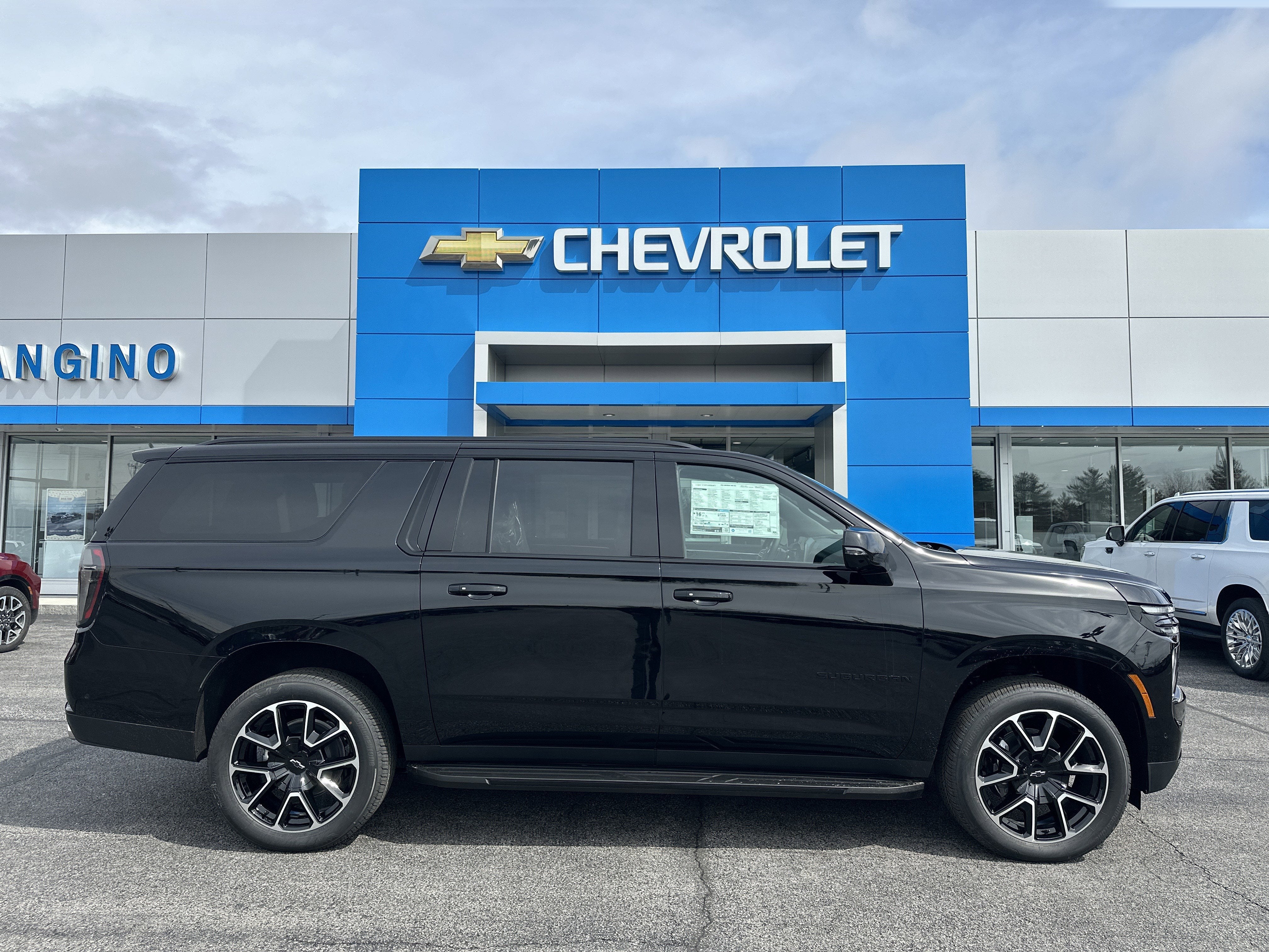 2026 Chevrolet Suburban RST