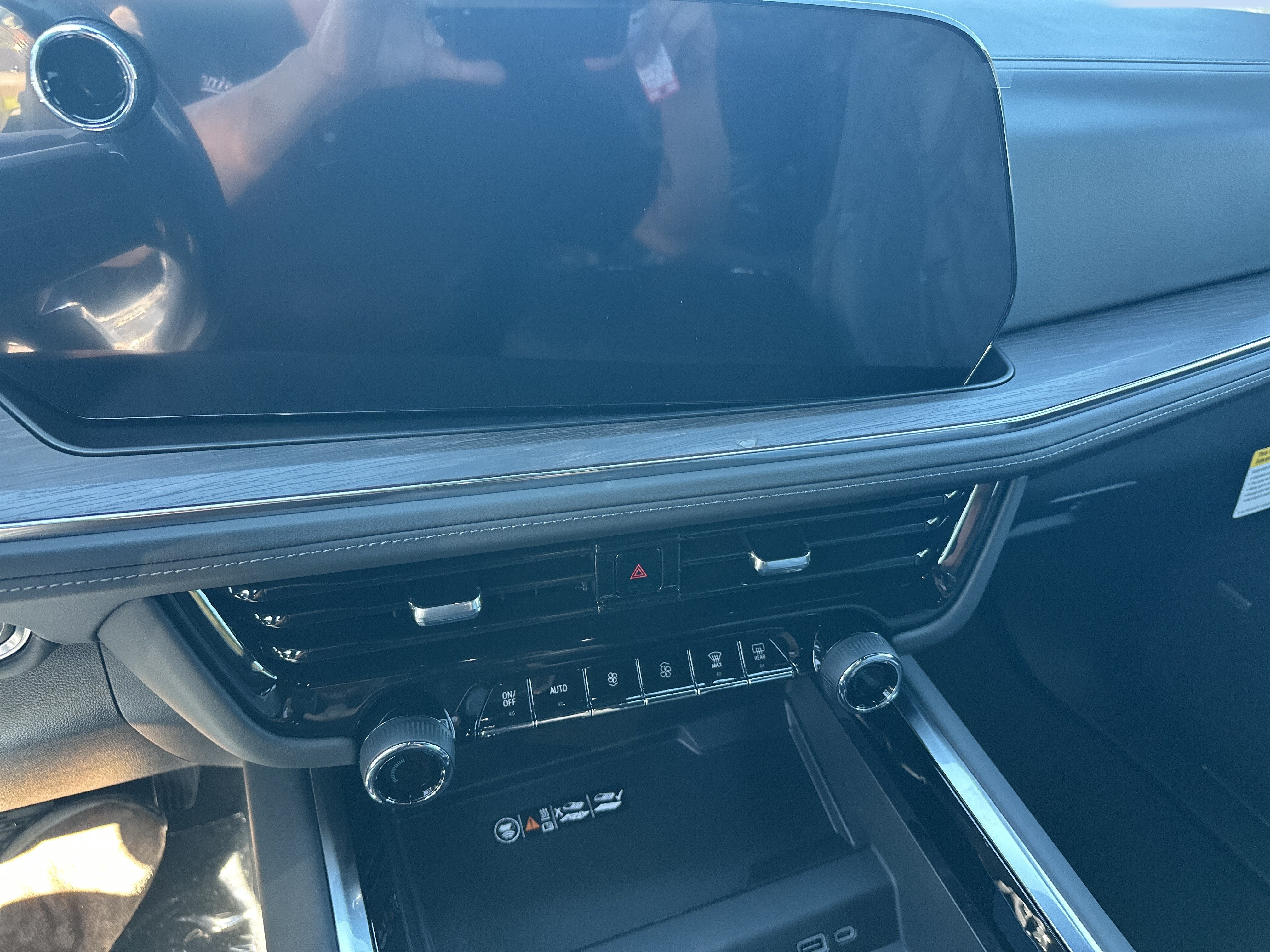 2027 Chevrolet Tahoe LT