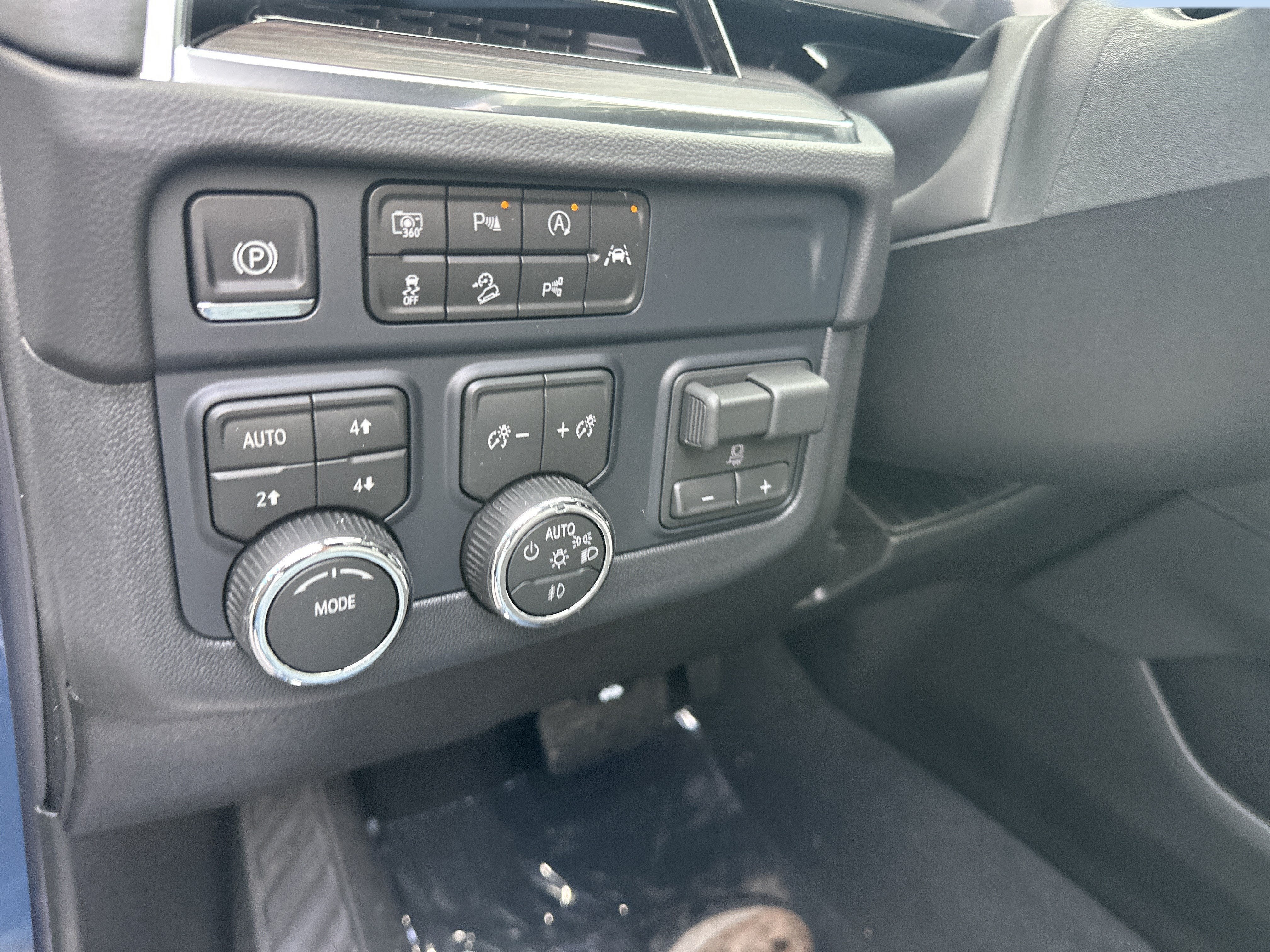 2027 Chevrolet Tahoe LT