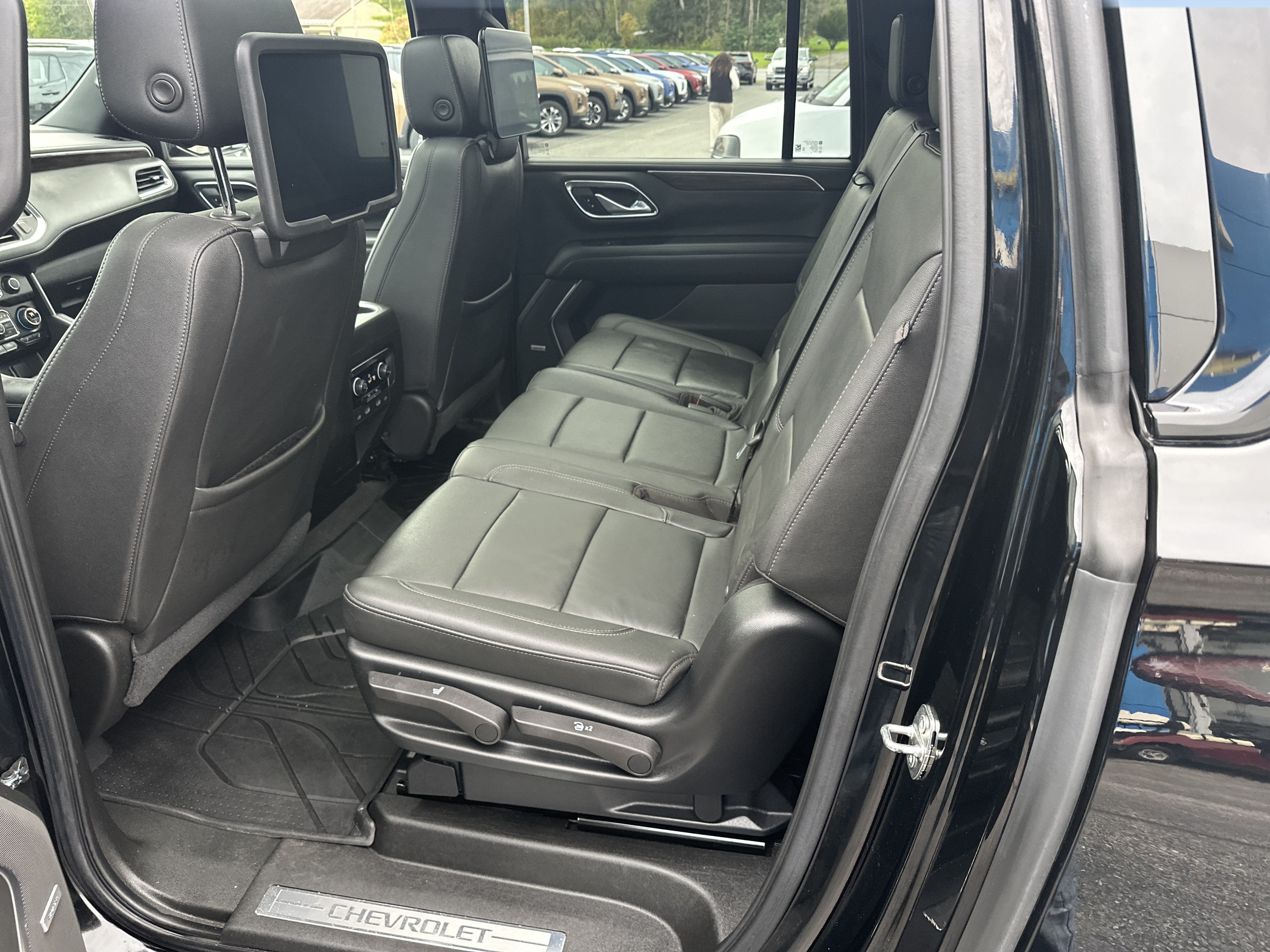 2021 Chevrolet Suburban Z71