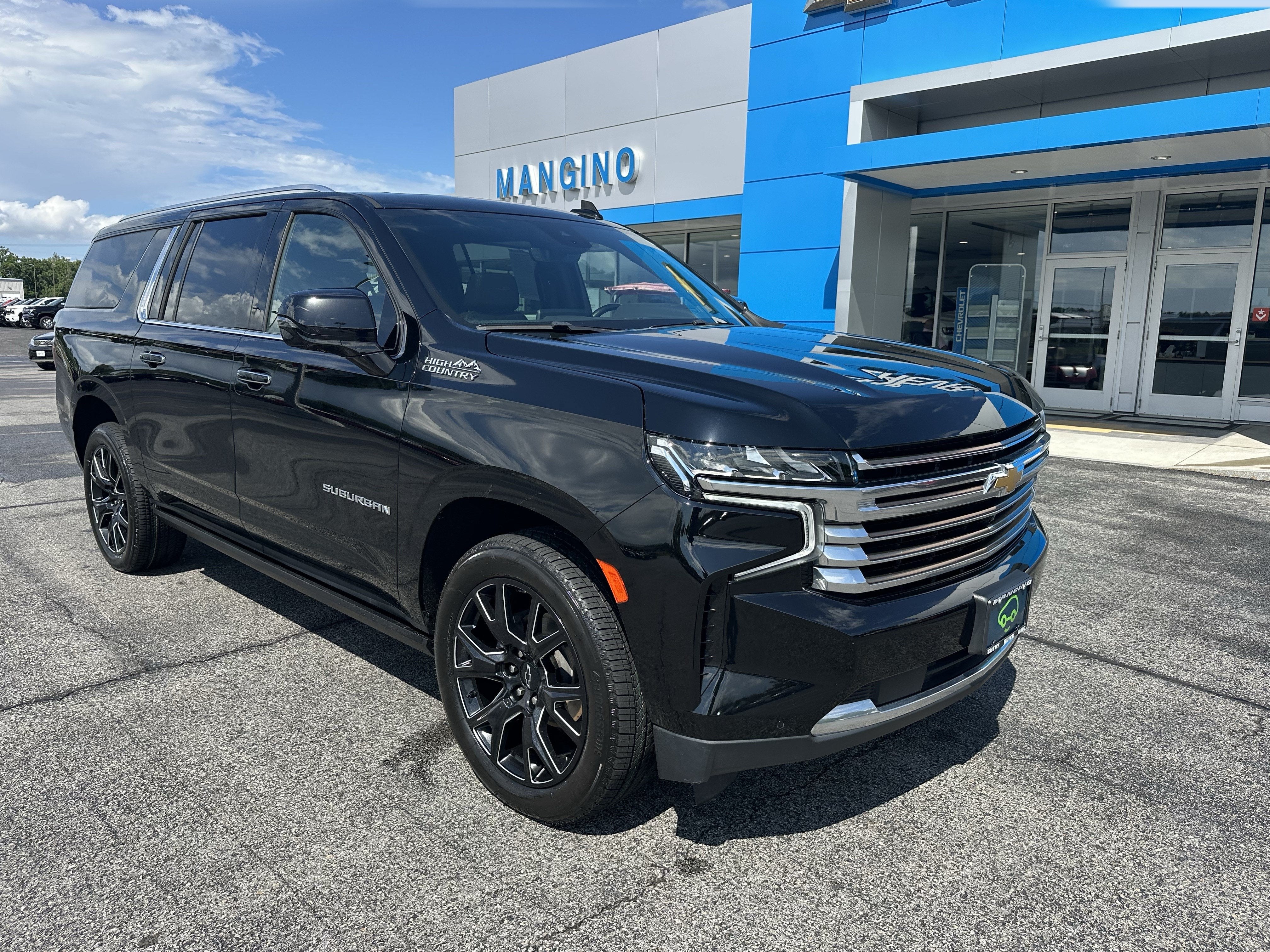 2023 Chevrolet Suburban High Country