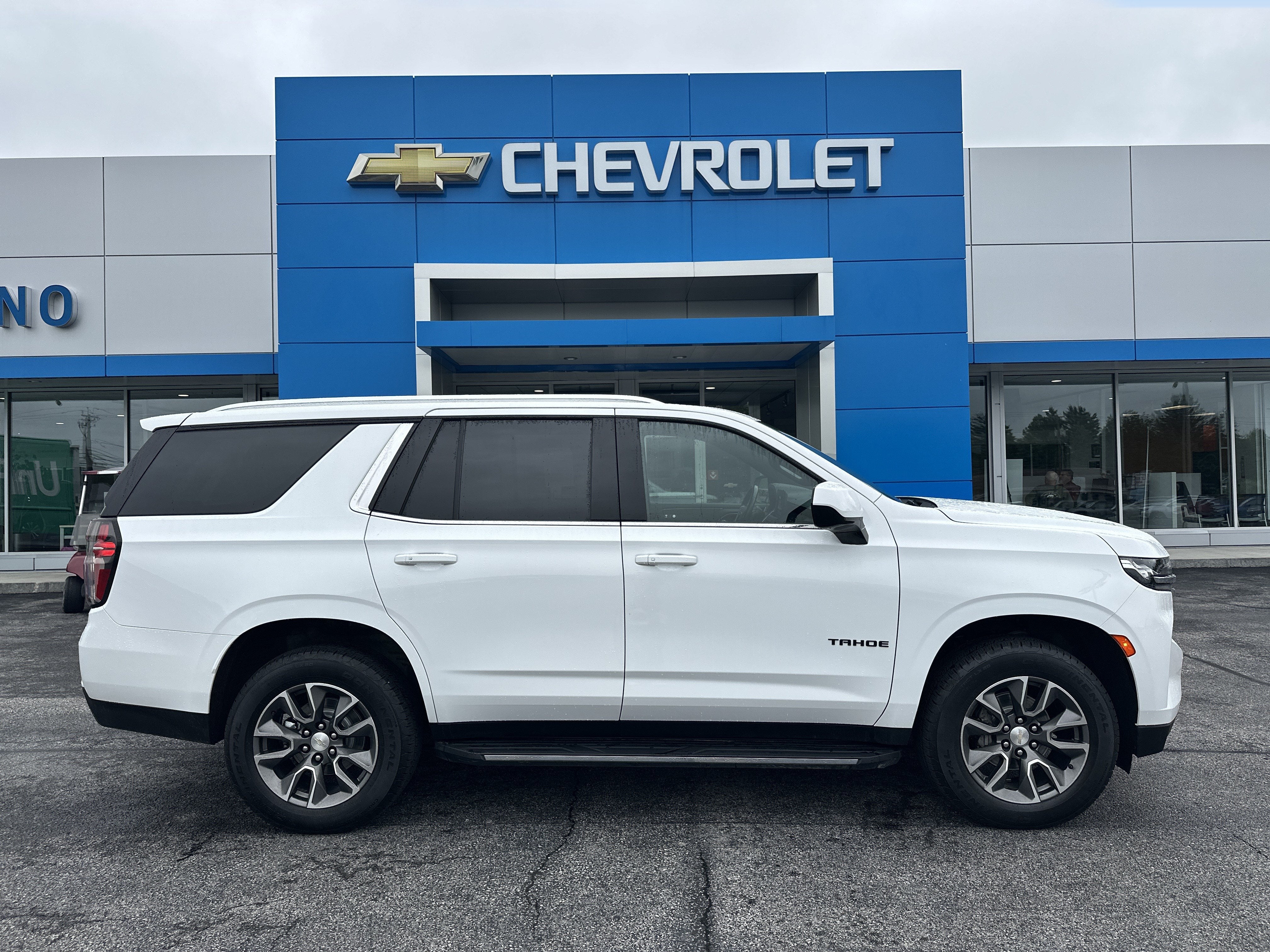 2022 Chevrolet Tahoe LS