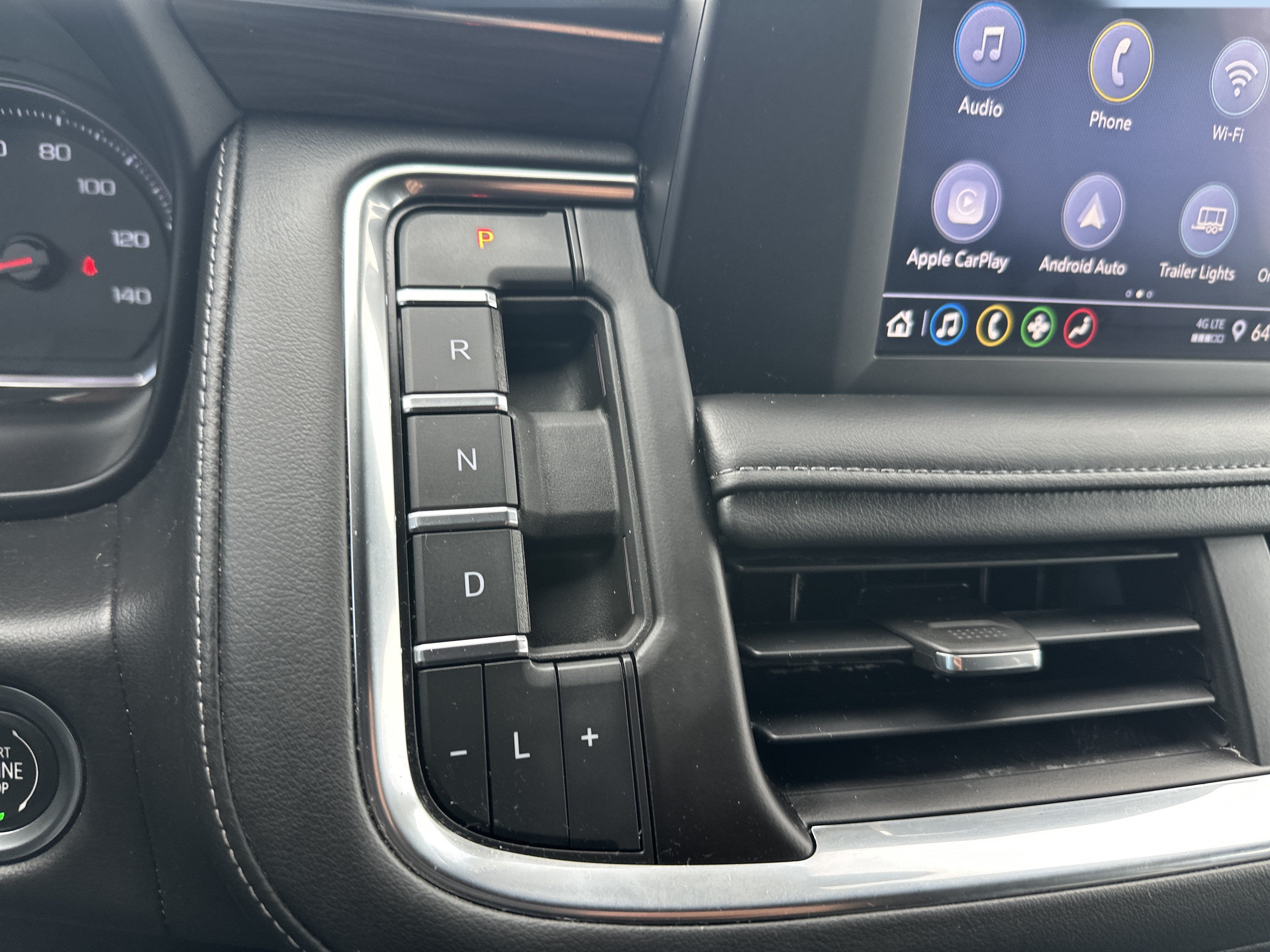 2022 Chevrolet Tahoe LS