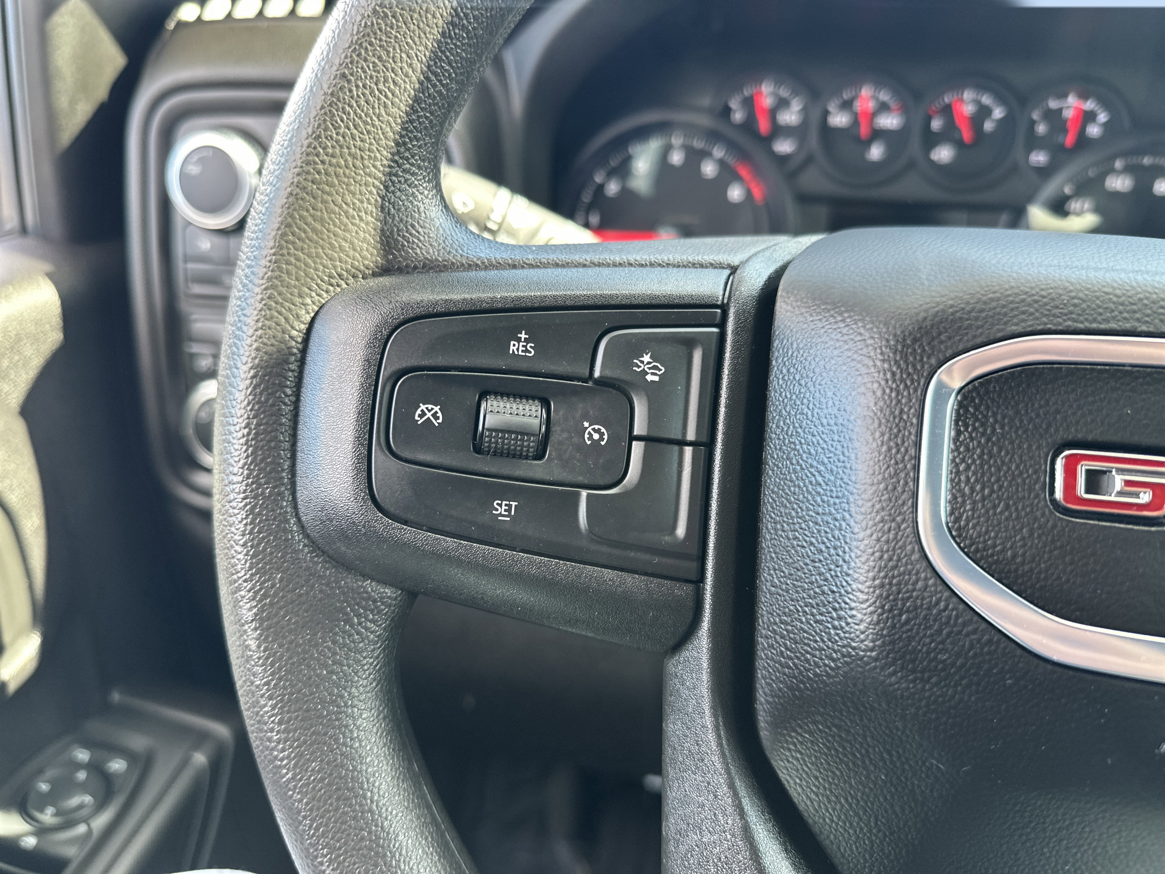 2024 GMC Sierra 2500 HD Pro