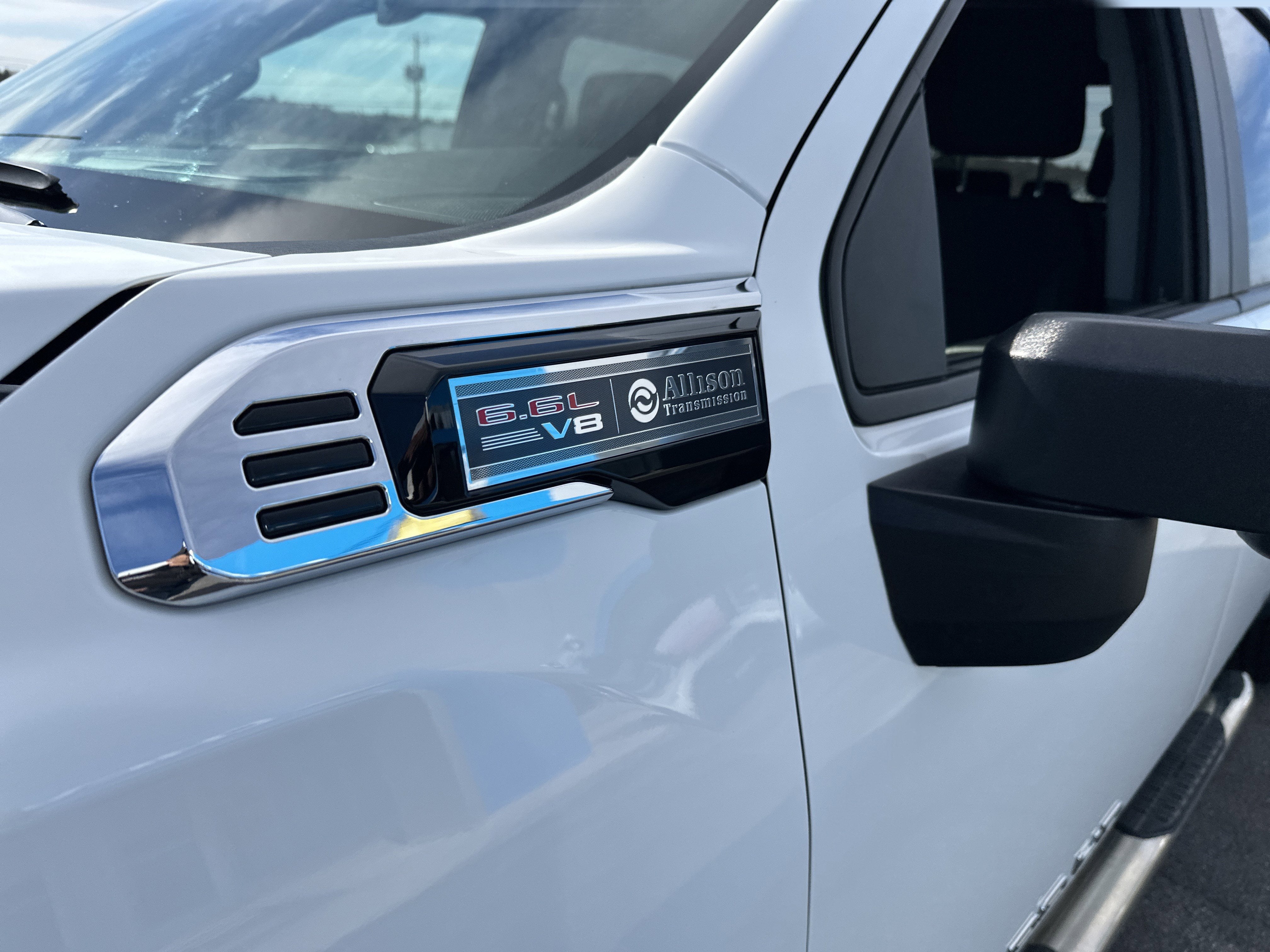 2024 GMC Sierra 2500 HD Pro