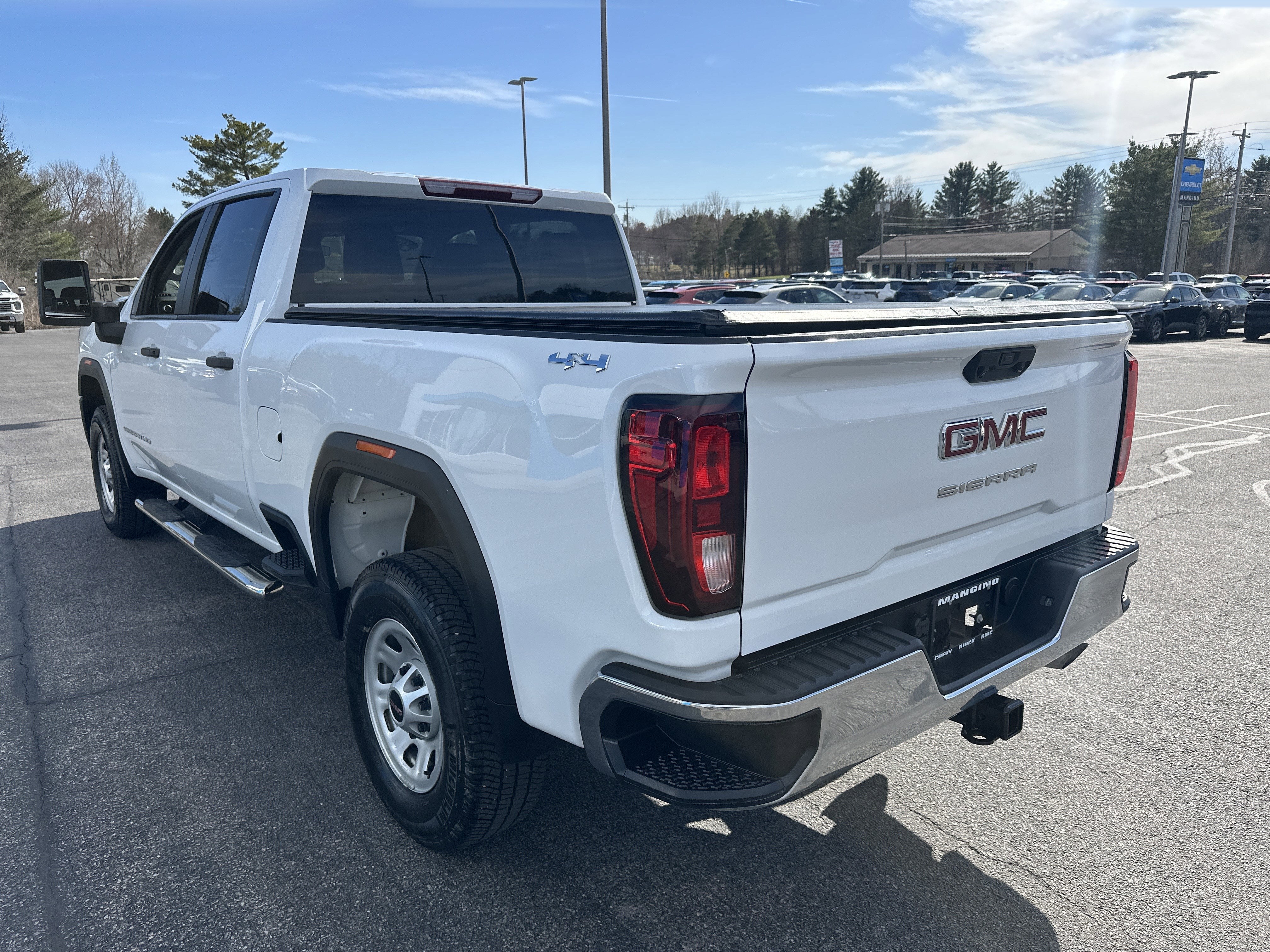 2024 GMC Sierra 2500 HD Pro
