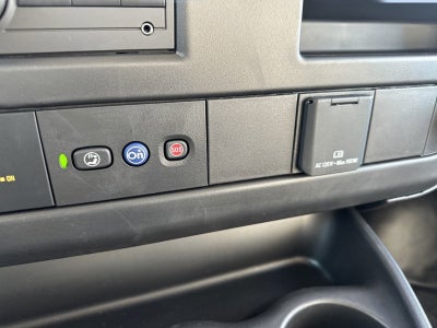 2024 Chevrolet Express Cutaway 3500 1WT