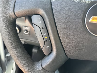 2026 Chevrolet Express Cutaway 3500 1WT