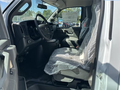 2026 Chevrolet Express Cutaway 3500 1WT