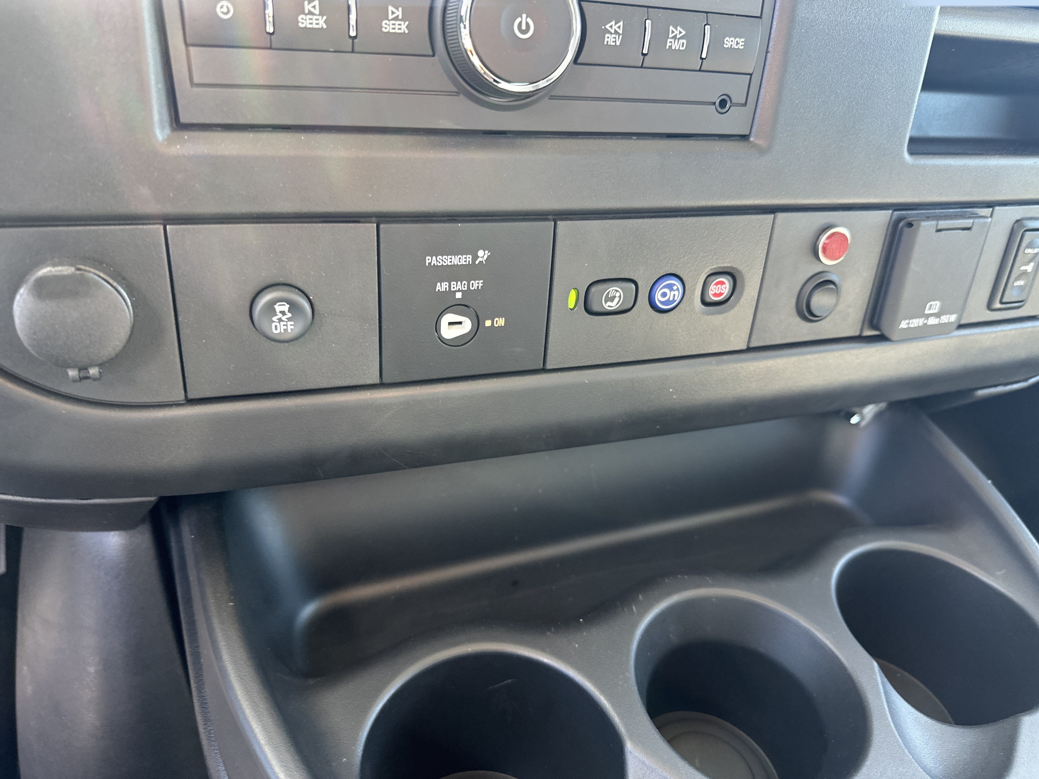 2026 Chevrolet Express Cutaway 4500 2WT