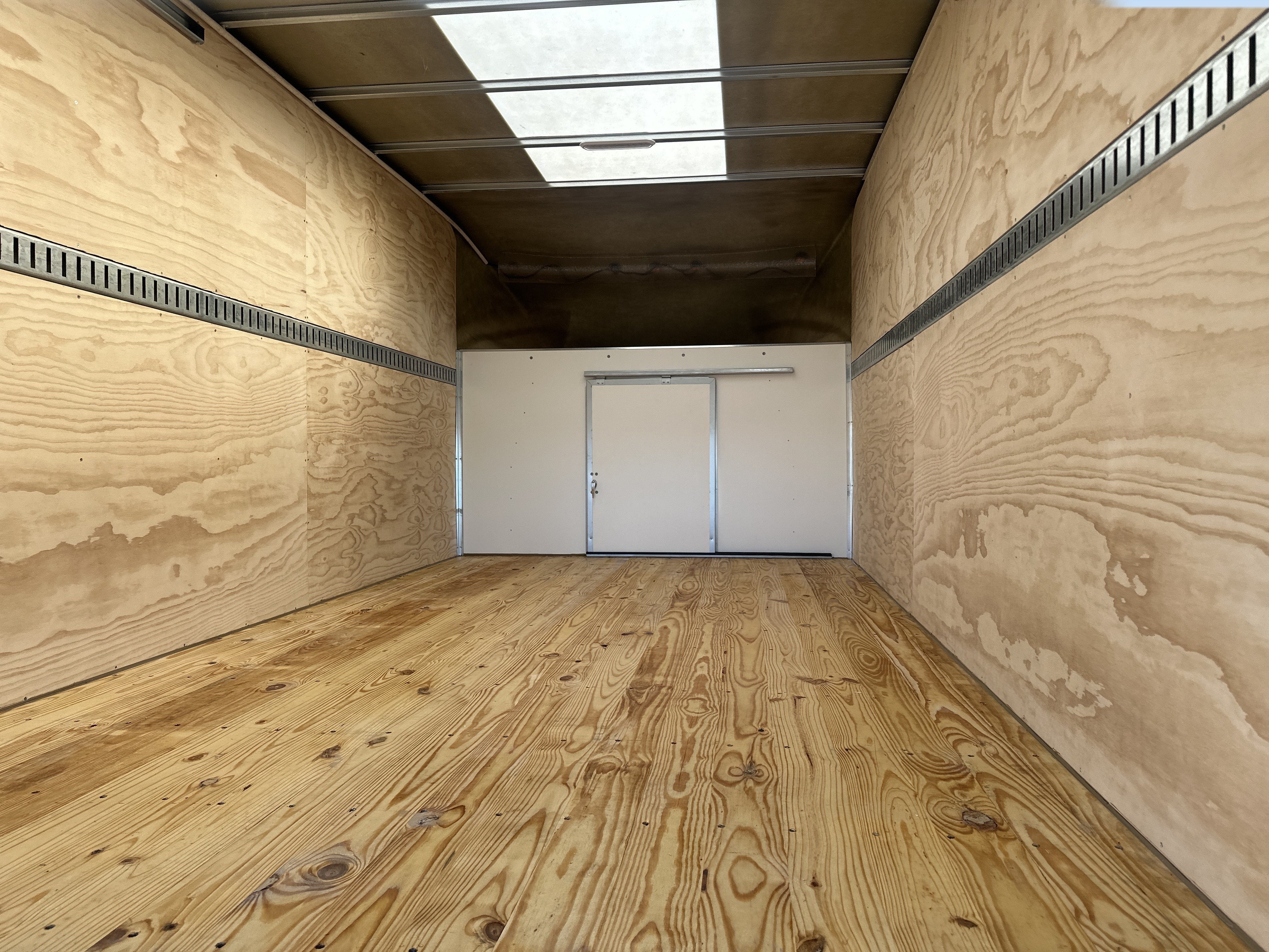 2026 Chevrolet Express Cutaway 4500 2WT