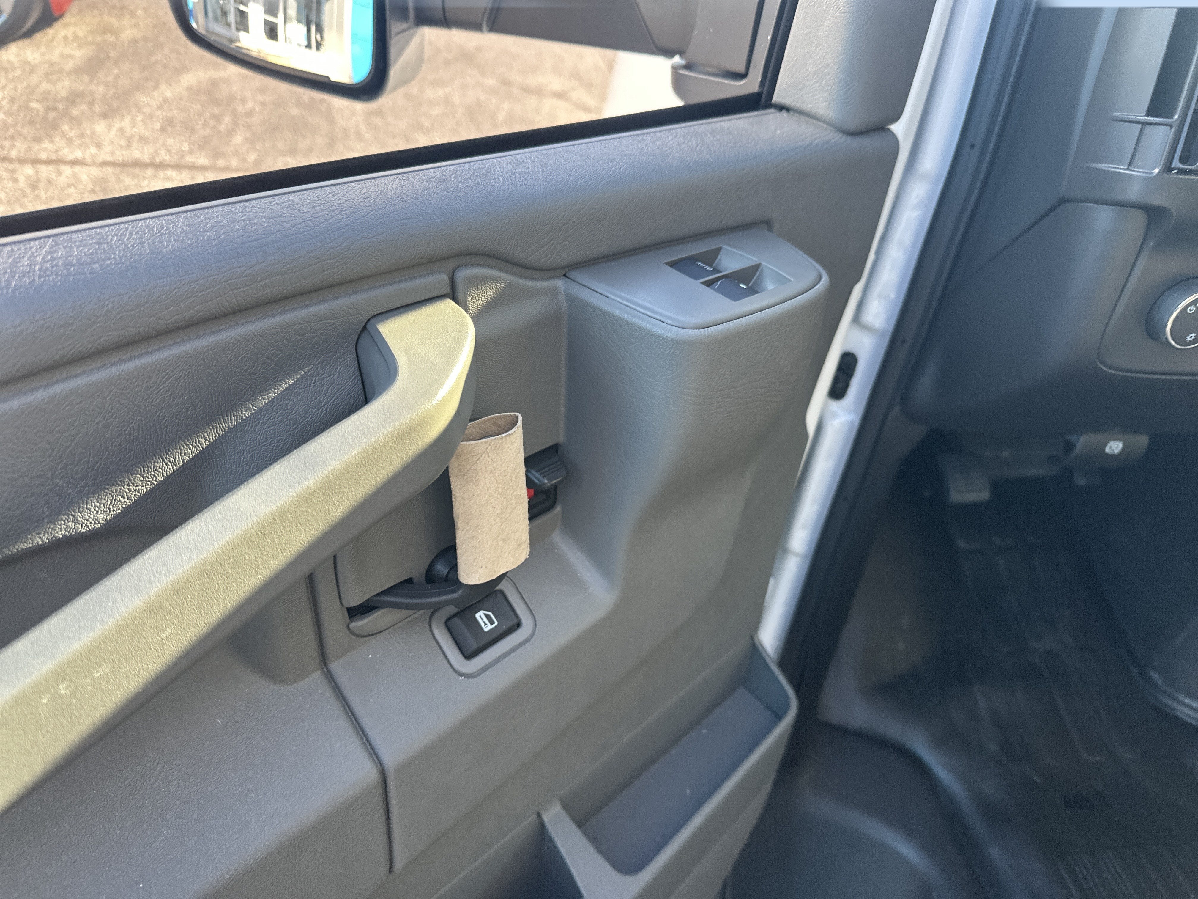2026 Chevrolet Express Cutaway 4500 2WT