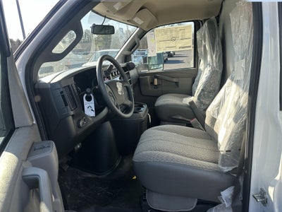 2025 Chevrolet Express Cutaway 4500 2WT