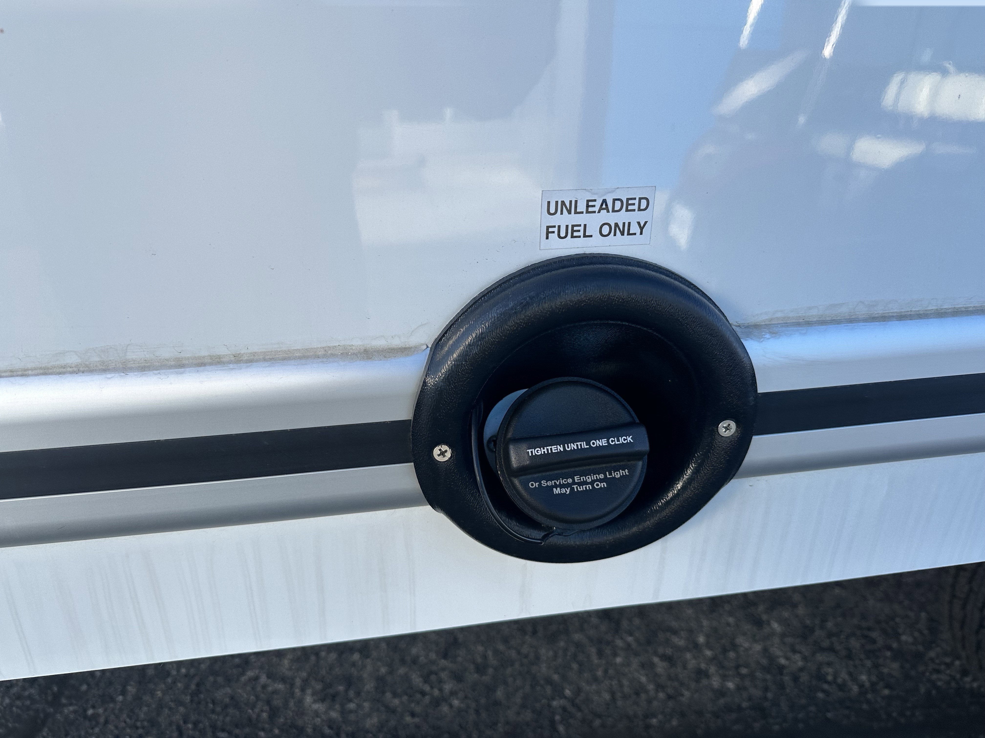 2025 Chevrolet Express Cutaway 4500 2WT