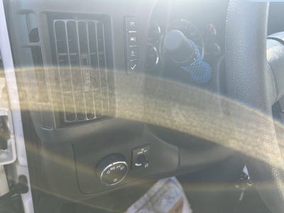 2025 Chevrolet Express Cutaway 4500 2WT