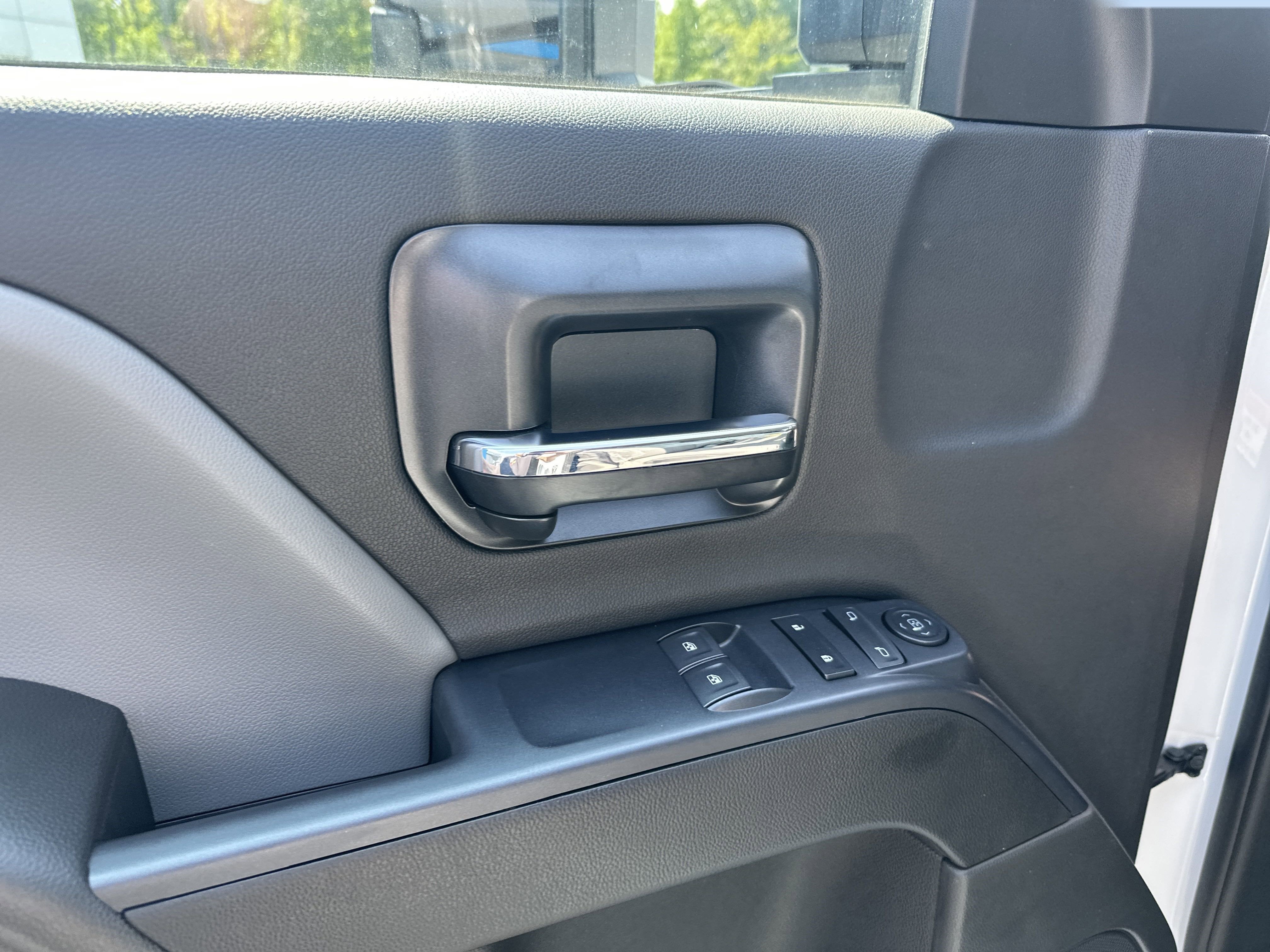 2024 Chevrolet Silverado 5500 HD Work Truck