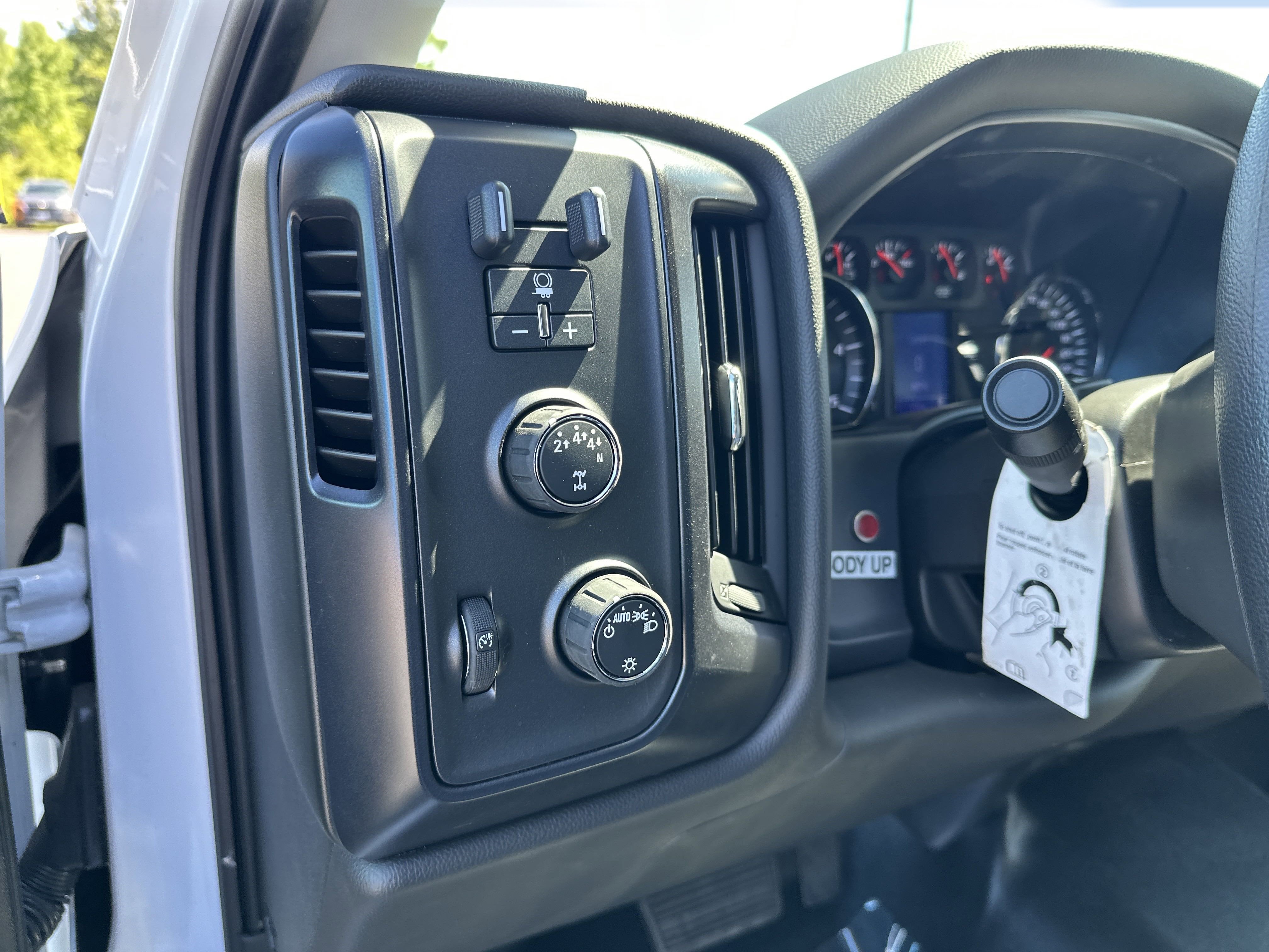 2024 Chevrolet Silverado 5500 HD Work Truck