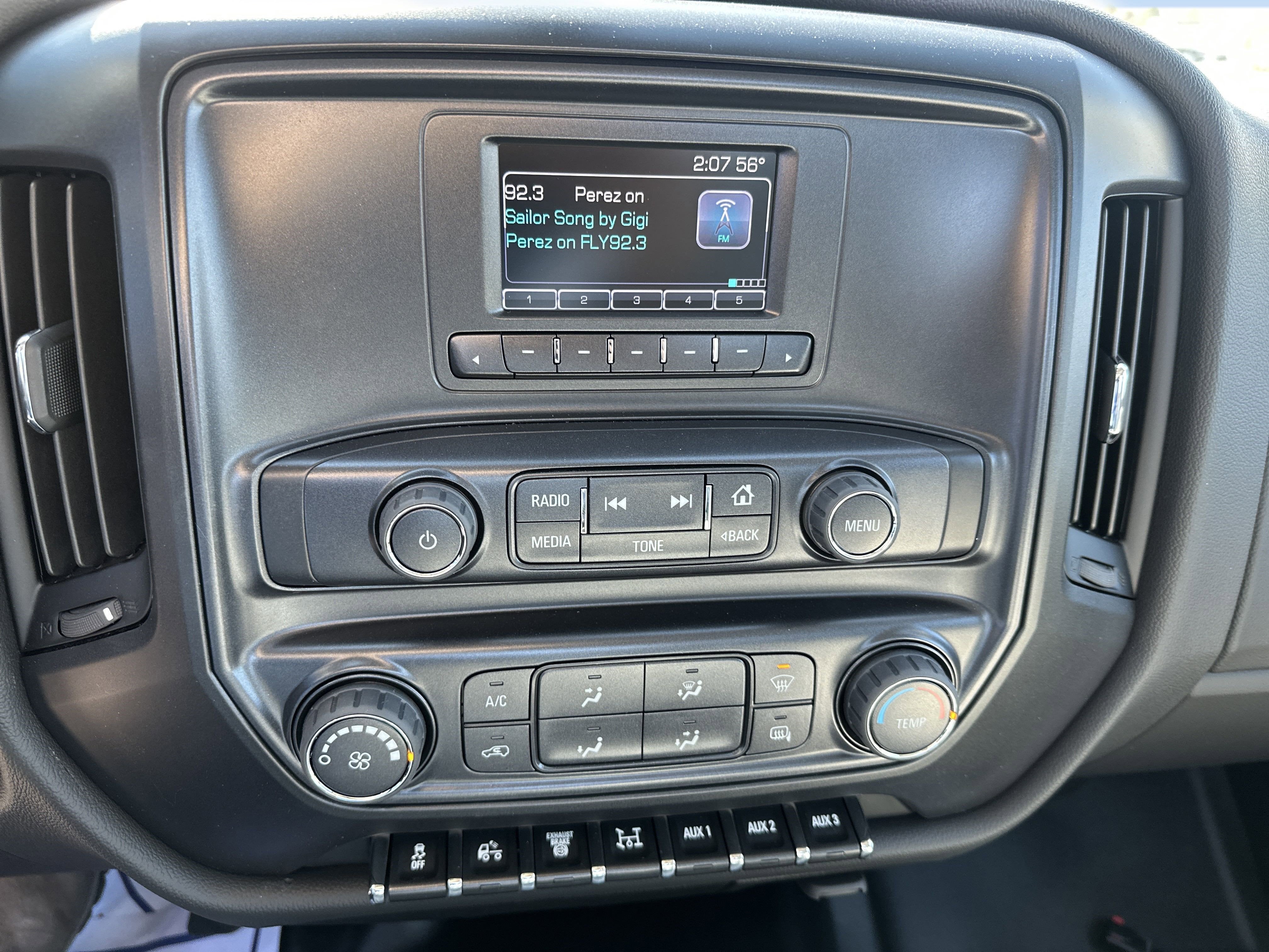 2024 Chevrolet Silverado 6500 HD Work Truck