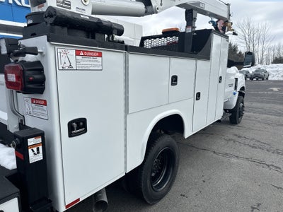 2025 Chevrolet Silverado 6500 HD Work Truck