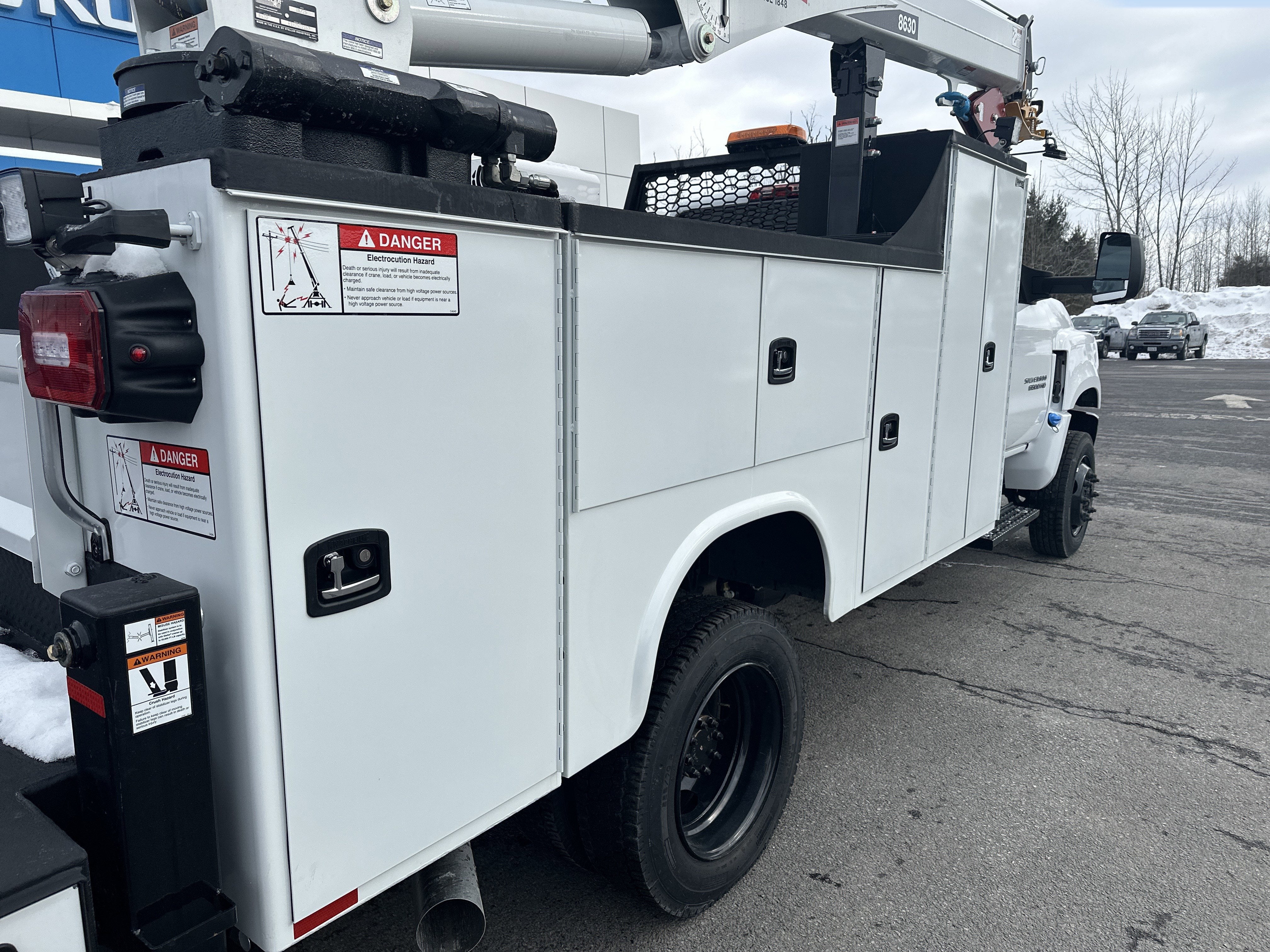 2025 Chevrolet Silverado 6500 HD Work Truck
