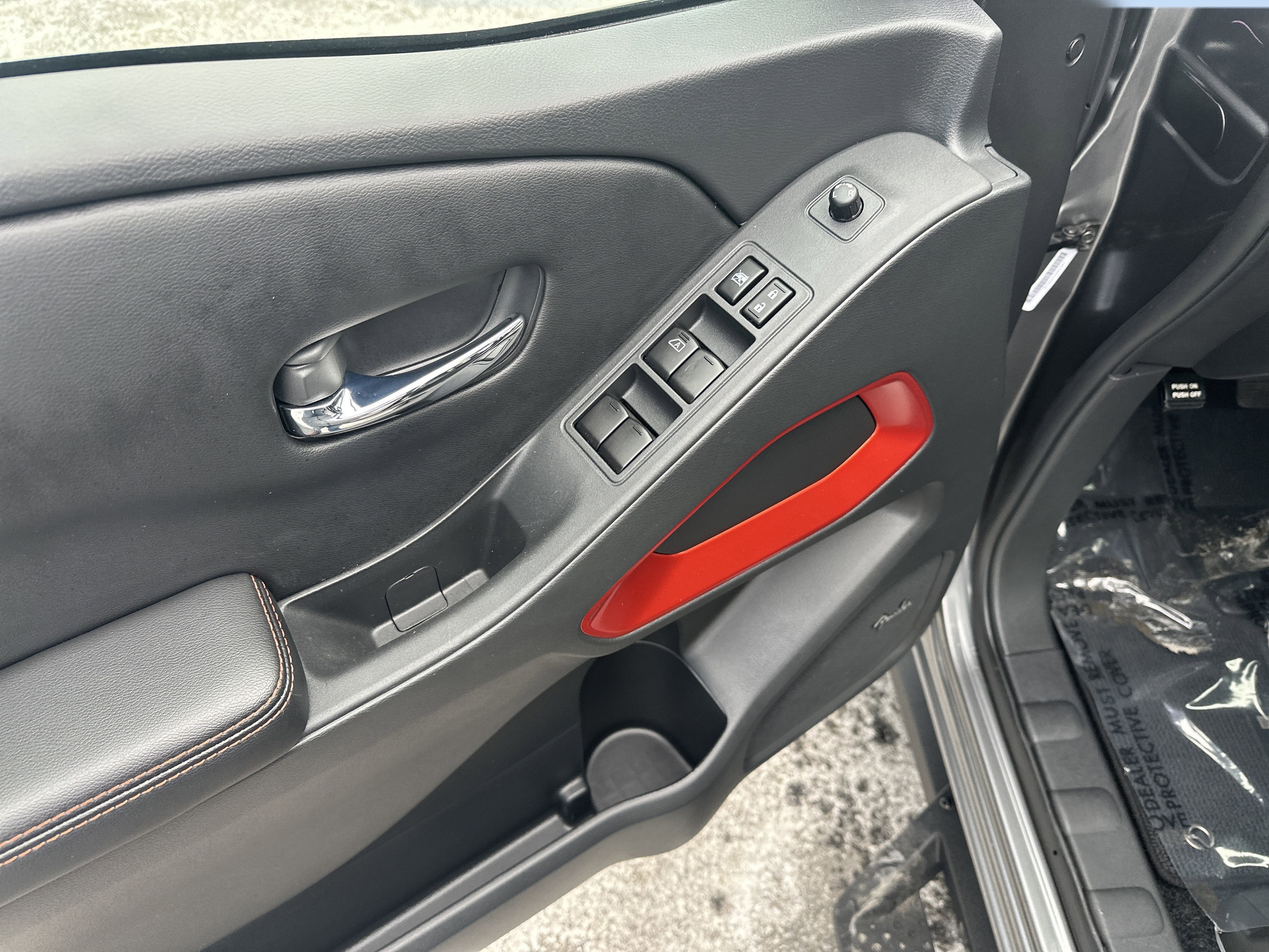 2025 Nissan Frontier Crew Cab PRO-4X 4x4