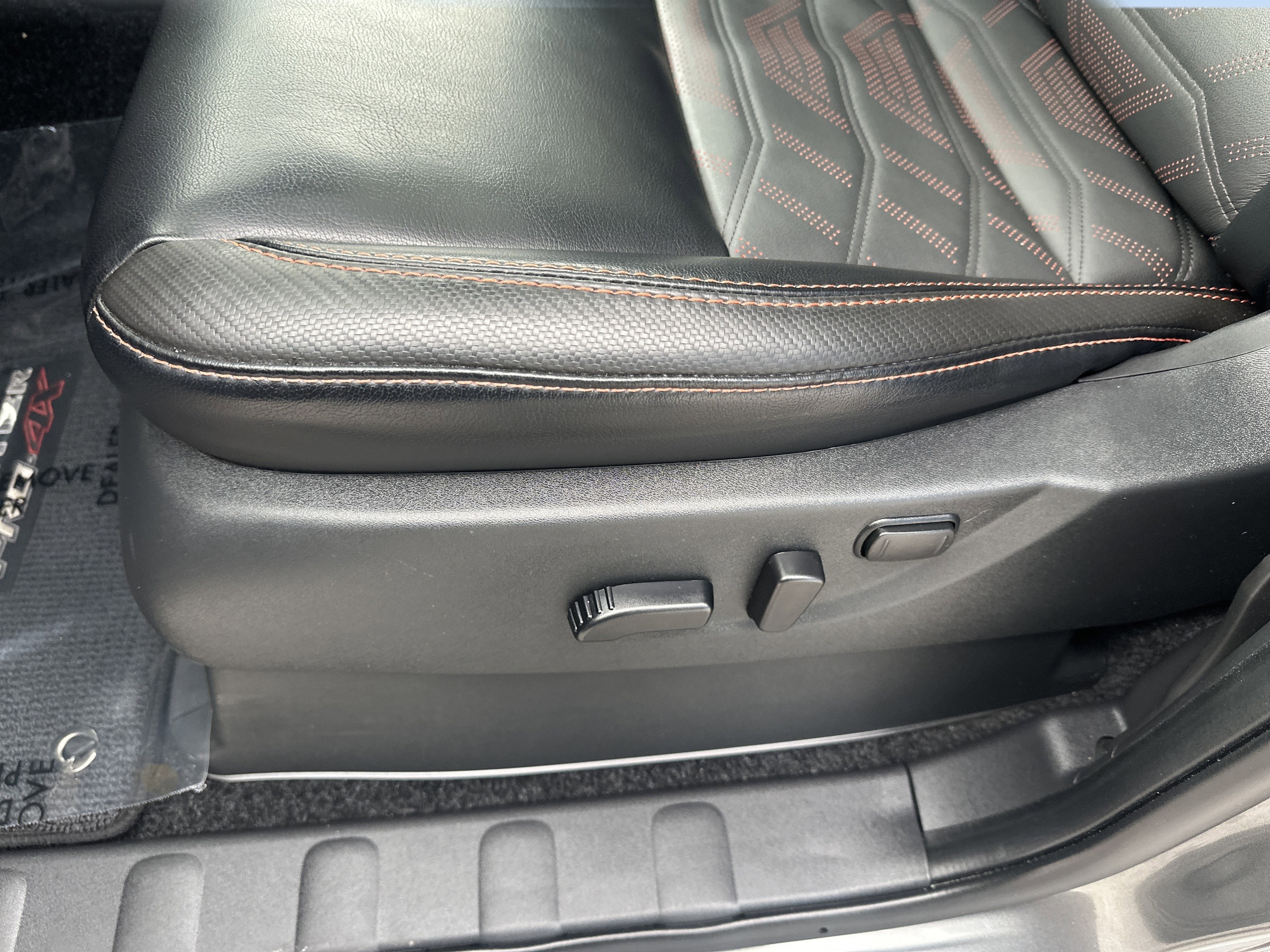 2025 Nissan Frontier Crew Cab PRO-4X 4x4