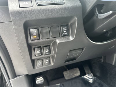 2025 Nissan Frontier Crew Cab PRO-4X 4x4