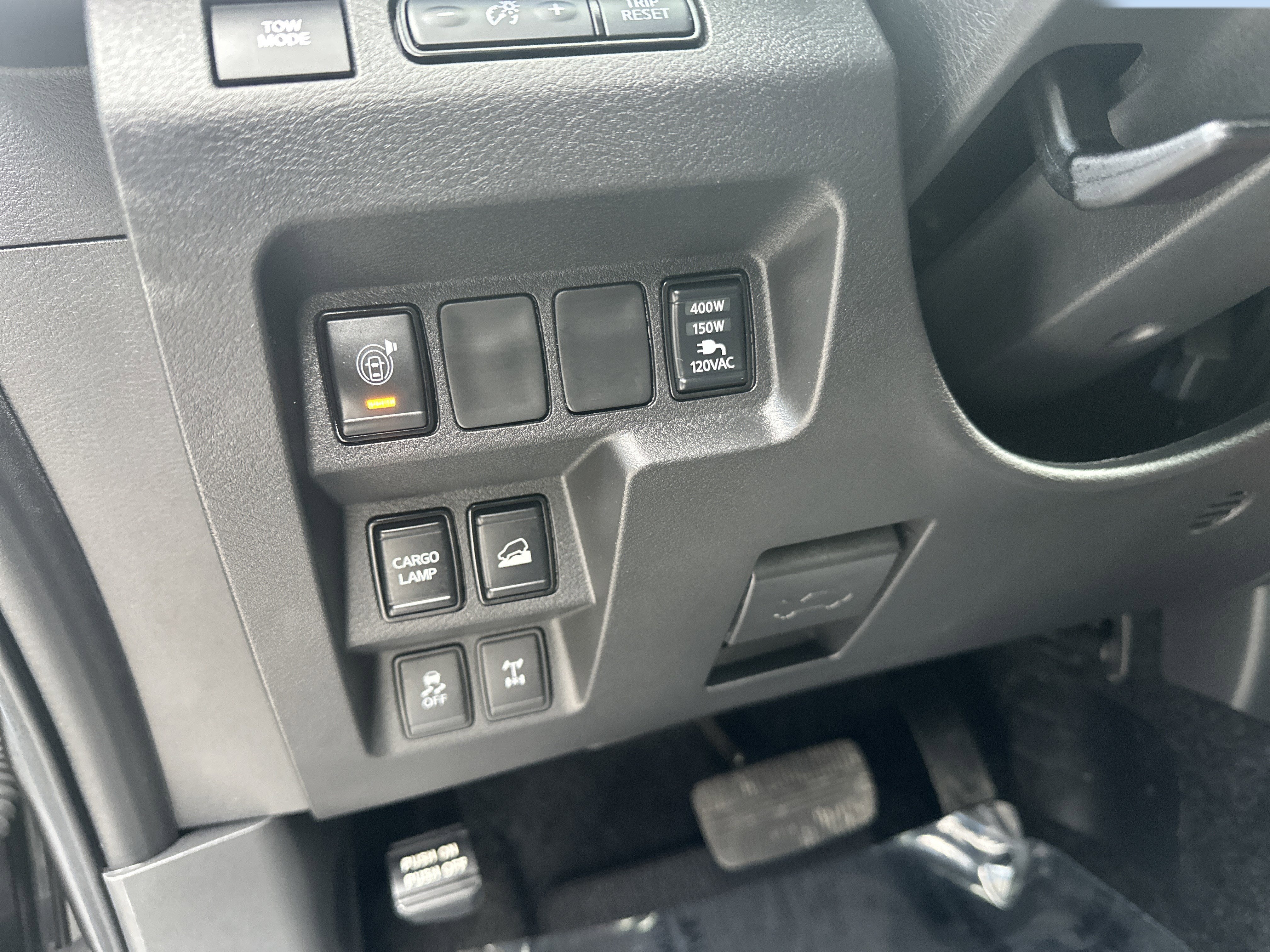 2025 Nissan Frontier Crew Cab PRO-4X 4x4