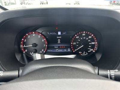 2025 Nissan Frontier Crew Cab PRO-4X 4x4