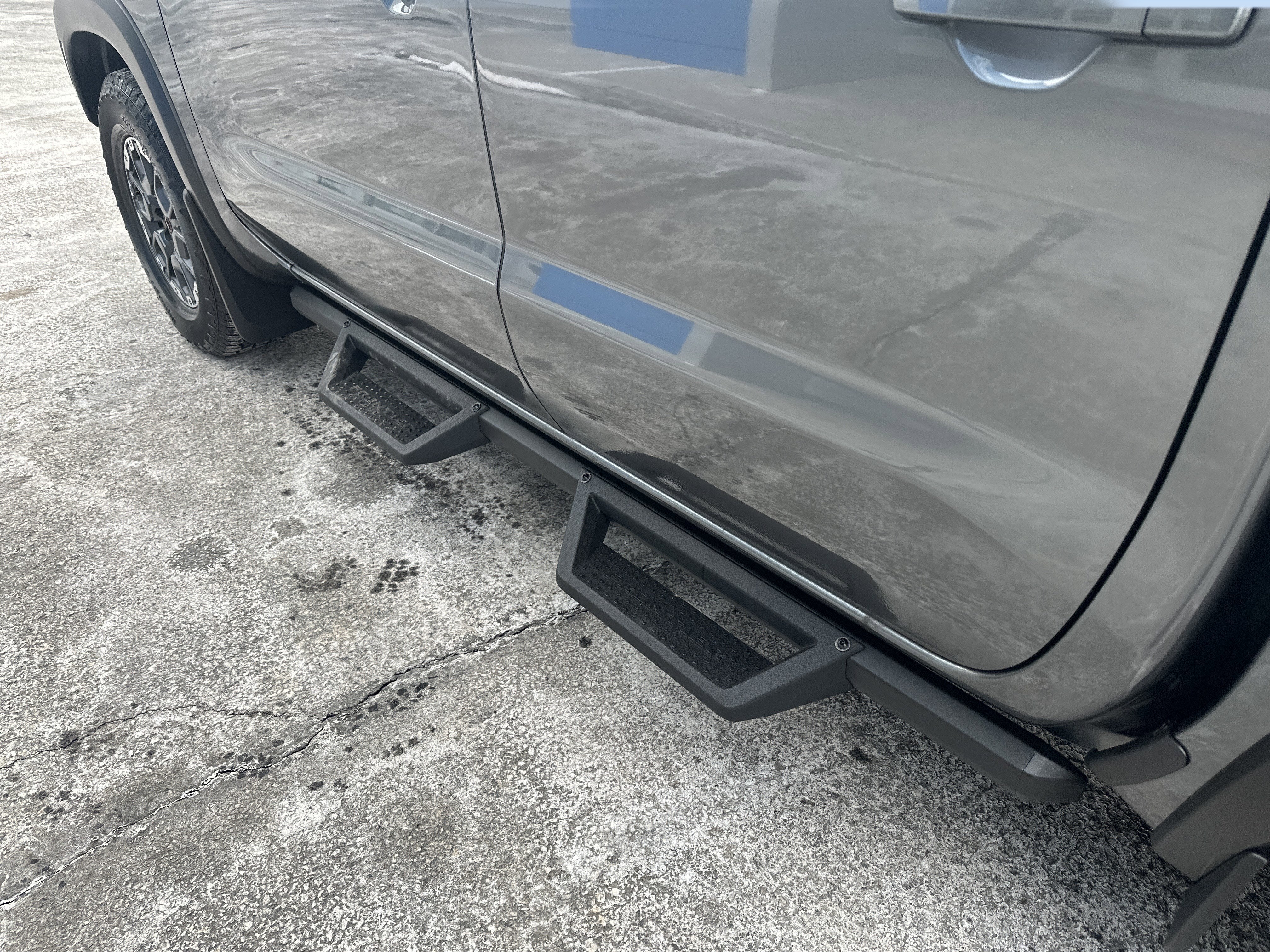 2025 Nissan Frontier Crew Cab PRO-4X 4x4