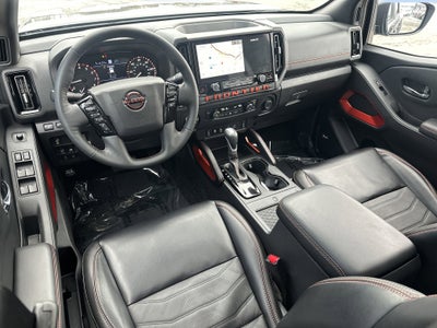 2025 Nissan Frontier Crew Cab PRO-4X 4x4