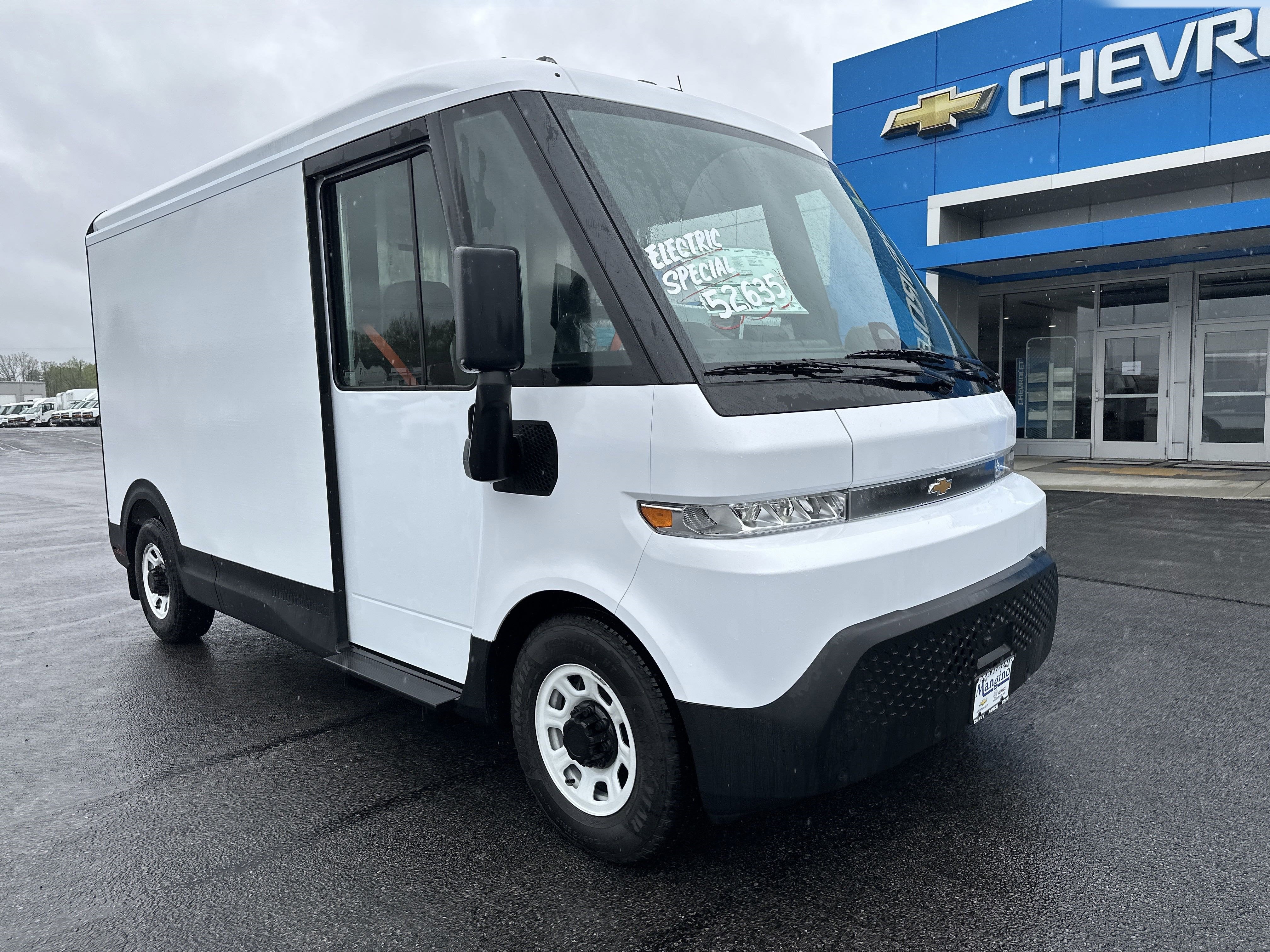 2025 Chevrolet BrightDrop 400 FWD 400