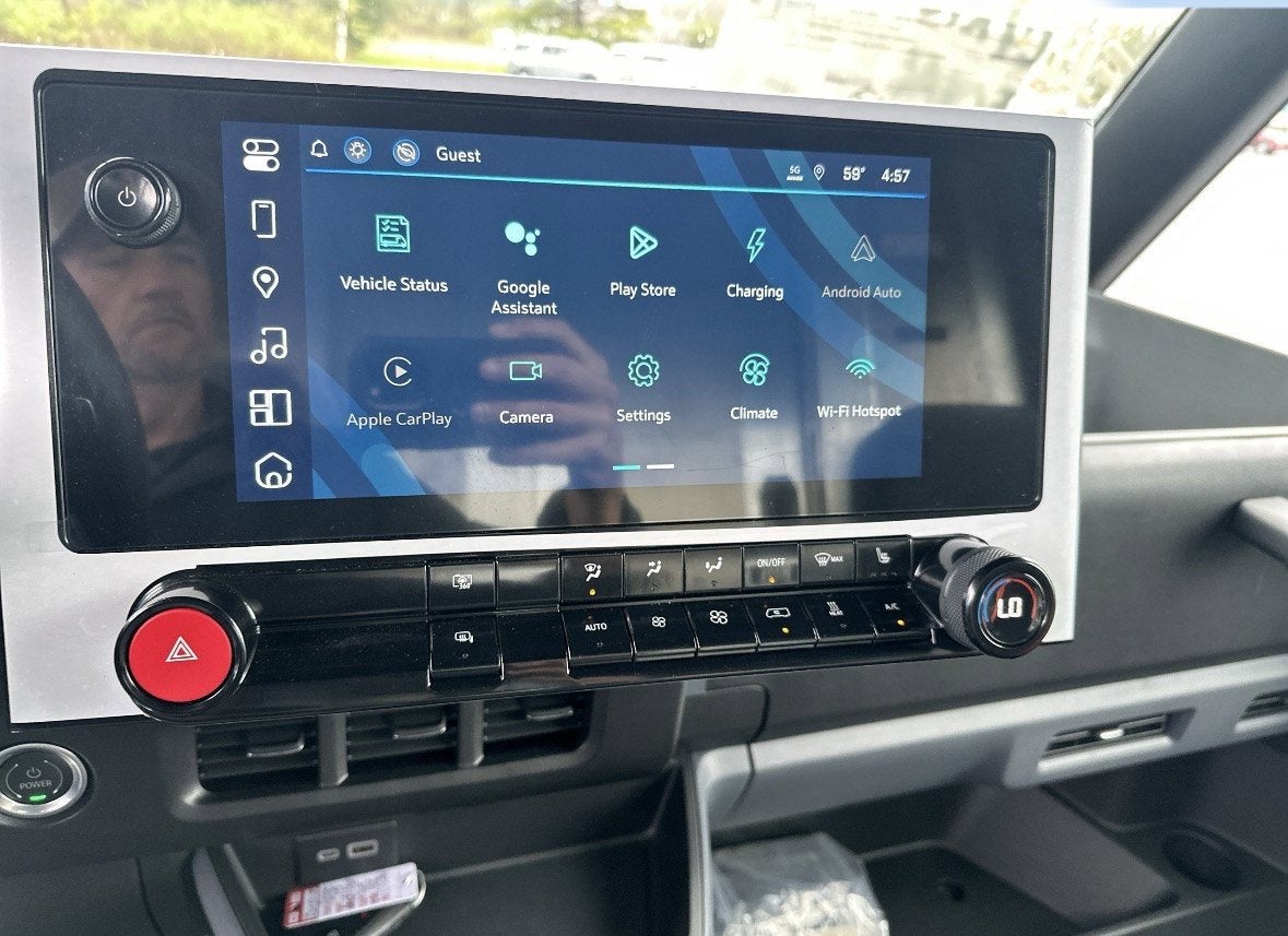 2025 Chevrolet BrightDrop 400 FWD 400