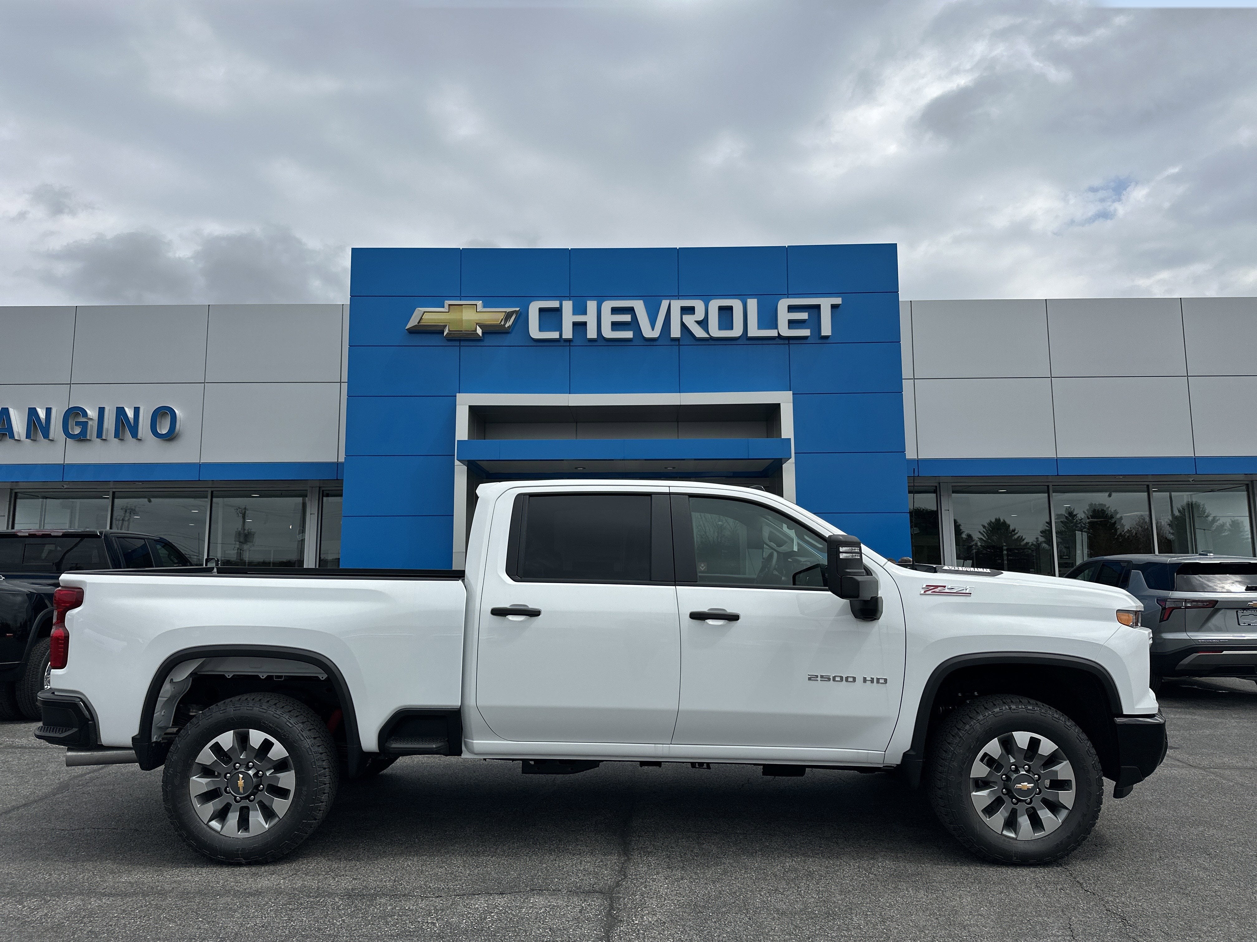 2026 Chevrolet Silverado 2500 HD Custom