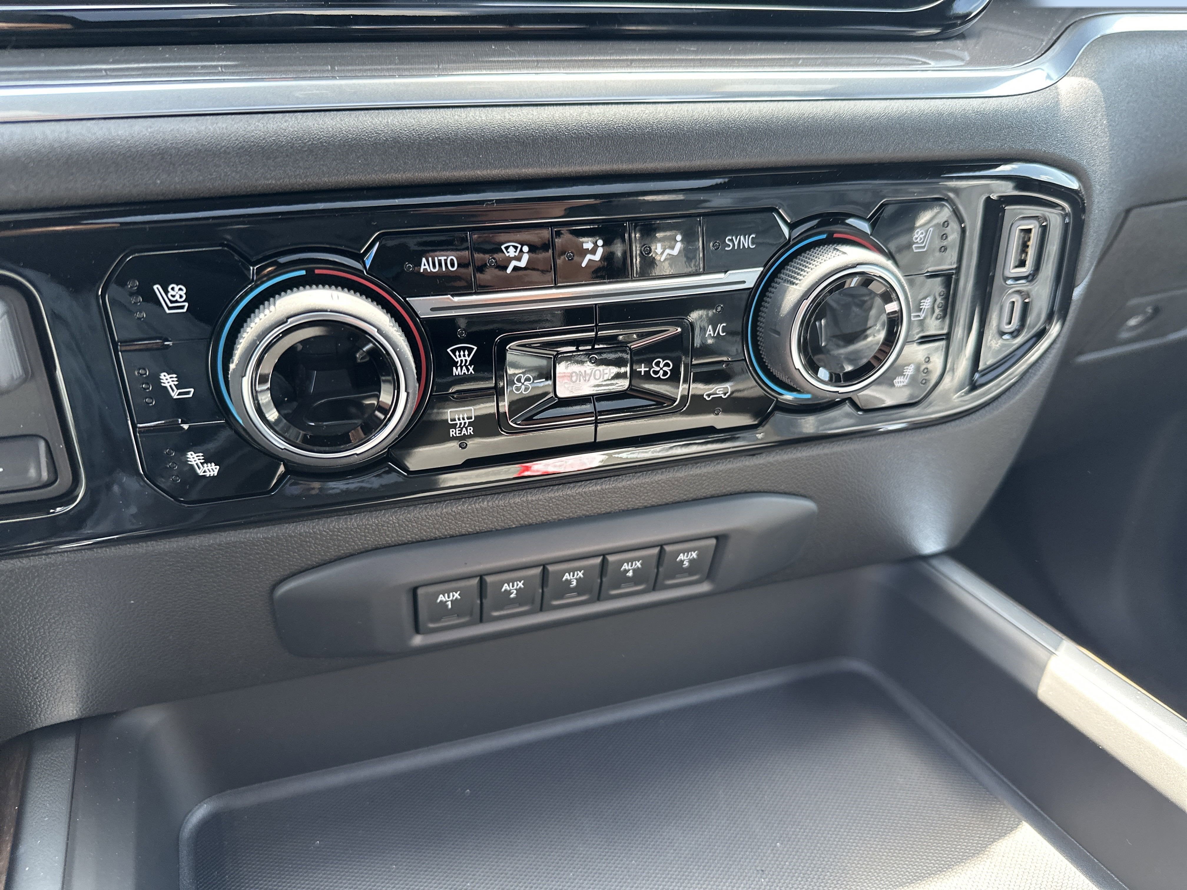 2025 Chevrolet Silverado 2500 HD High Country