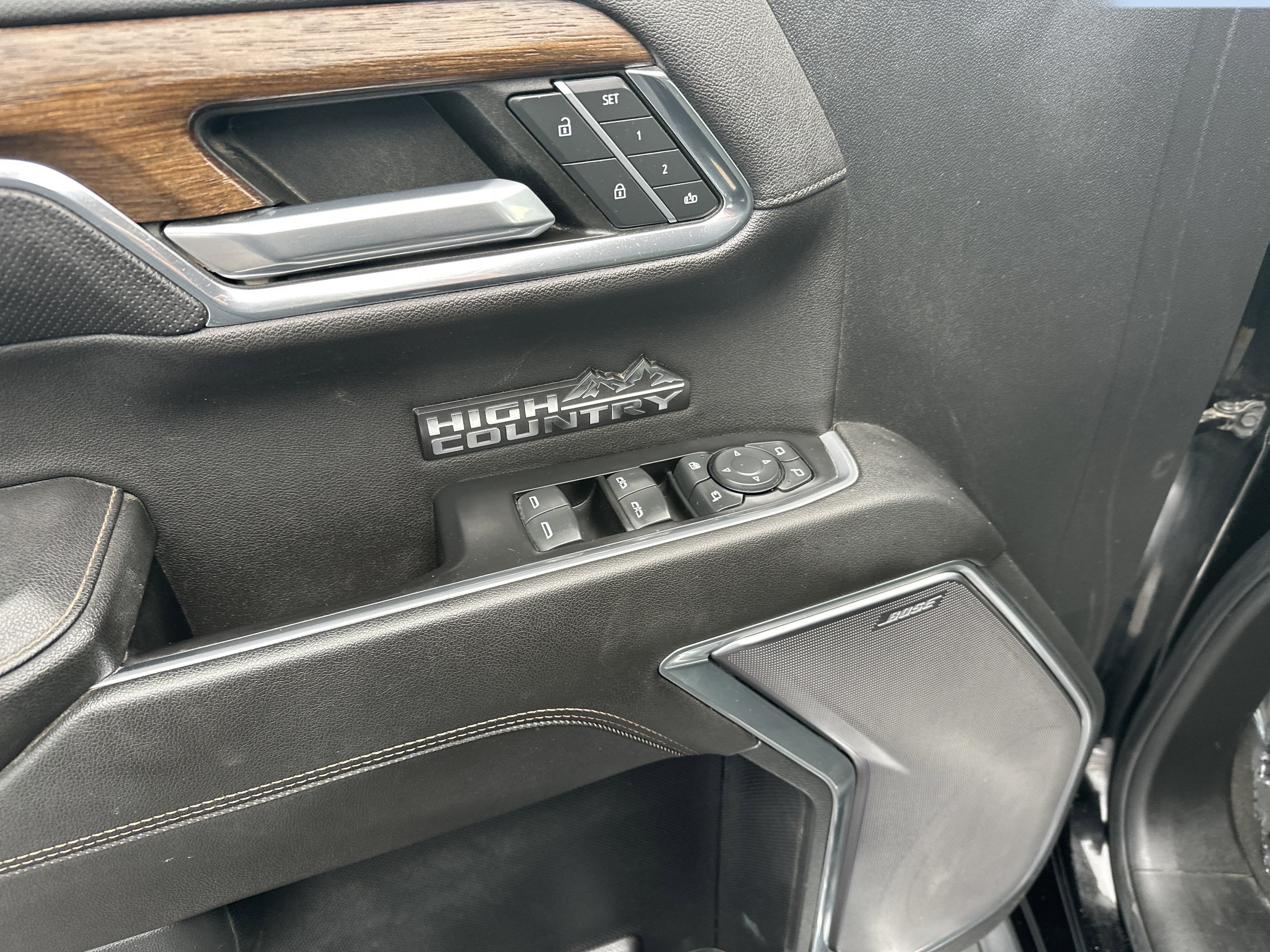 2023 Chevrolet Silverado 1500 High Country