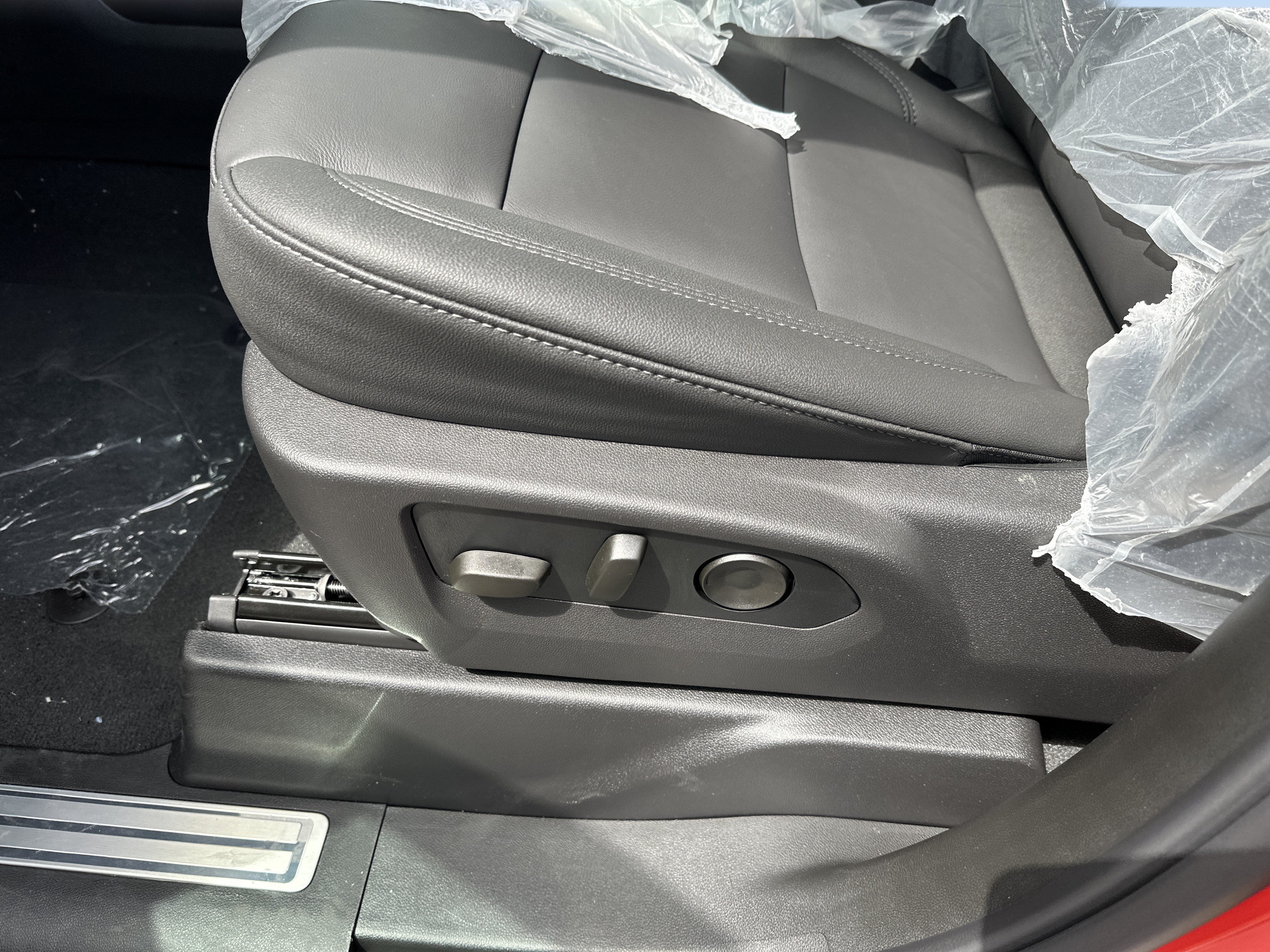 2026 Chevrolet Silverado 1500 LT - Photo 11