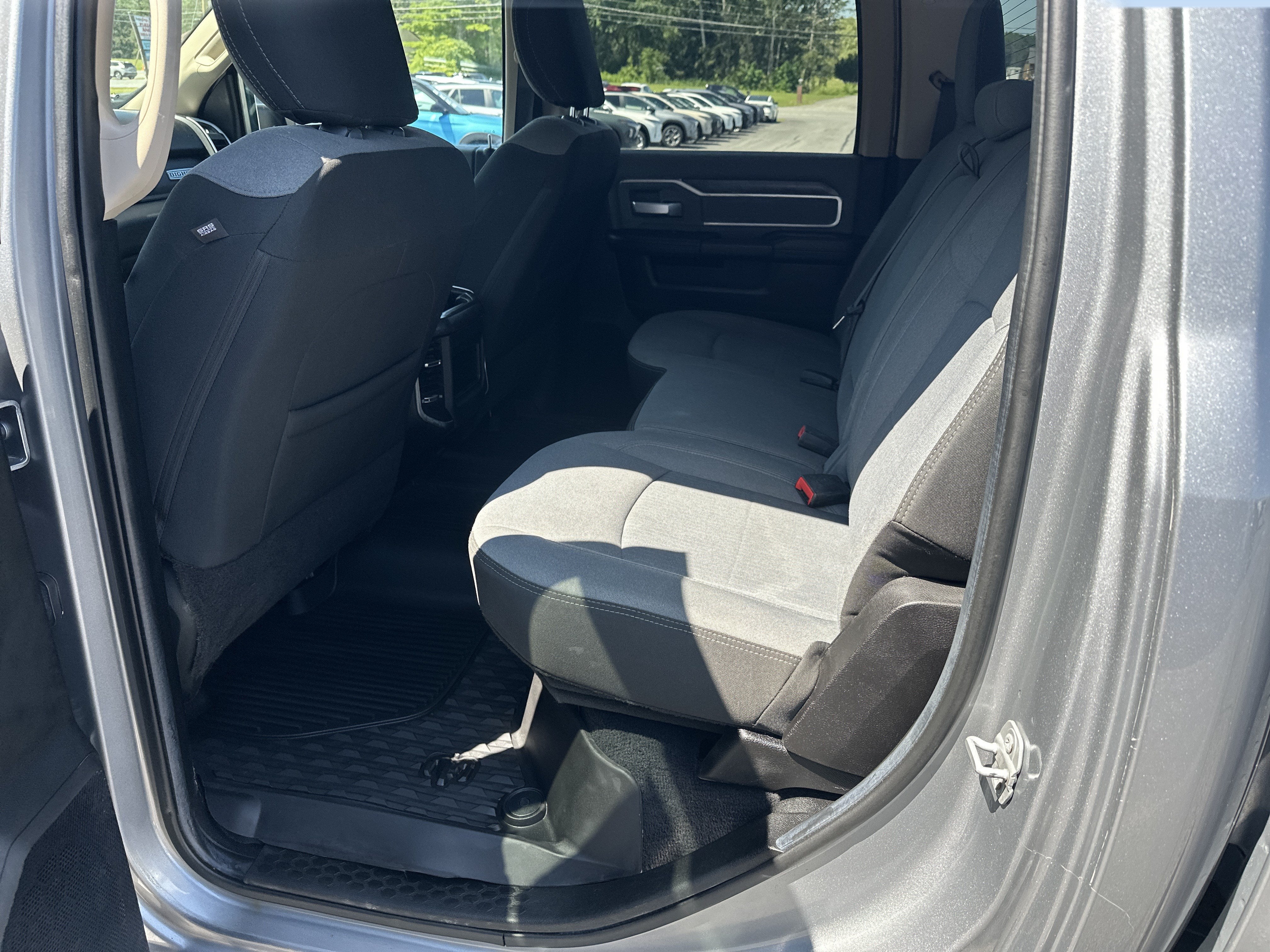 2019 RAM 2500 Big Horn Crew Cab 4x4 6'4" Box