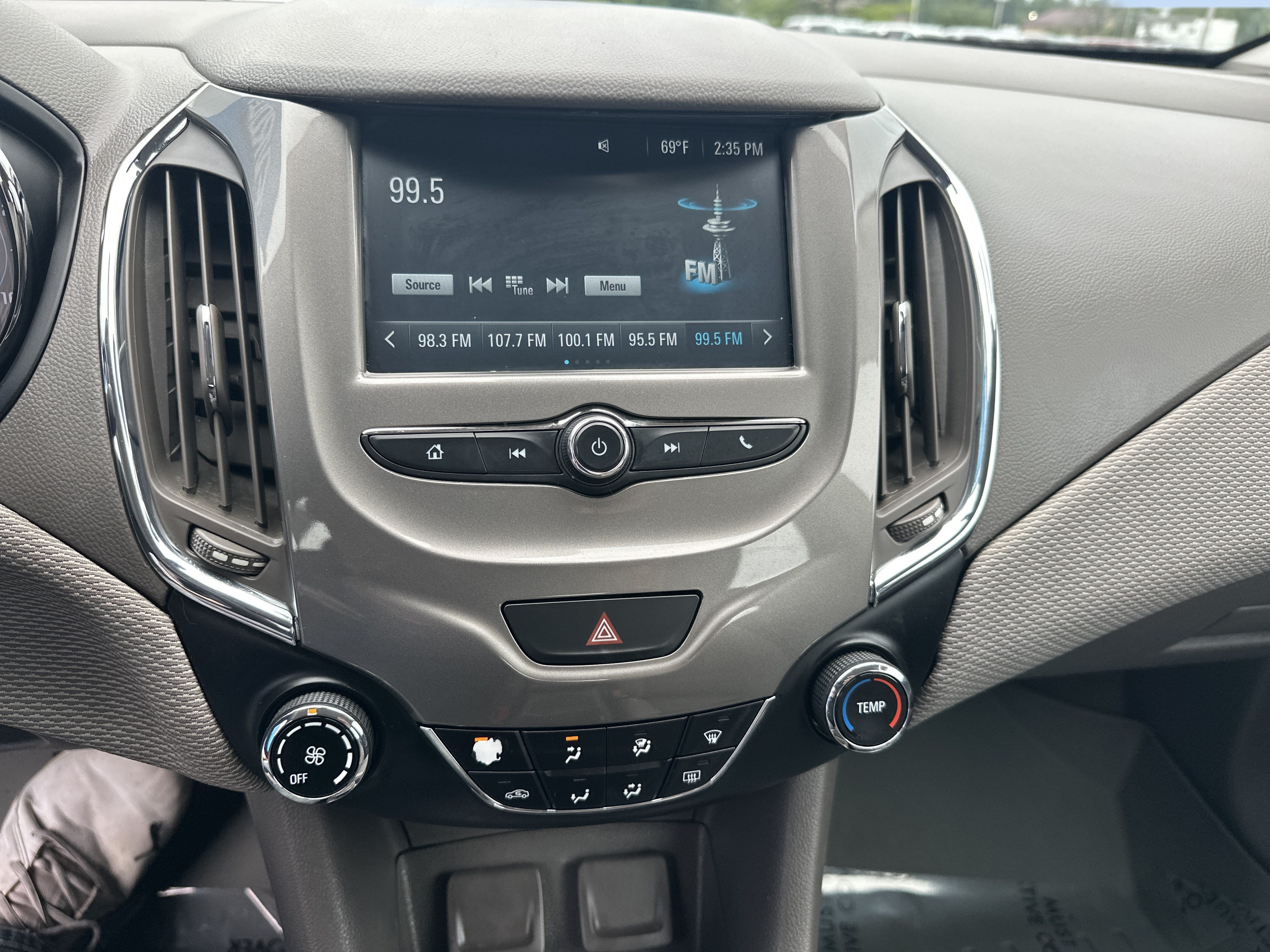2018 Chevrolet Cruze LT
