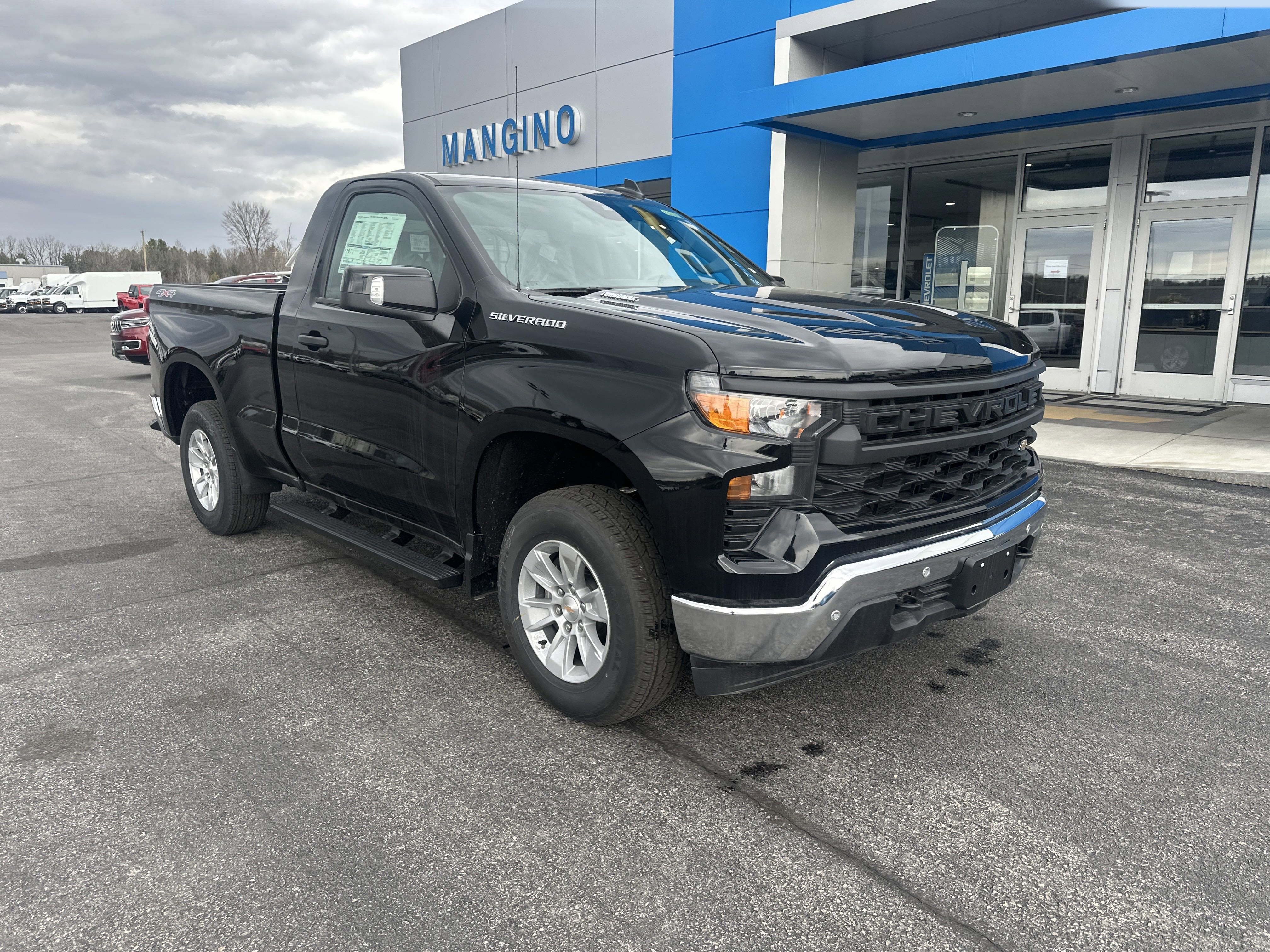2025 Chevrolet Silverado 1500 WT