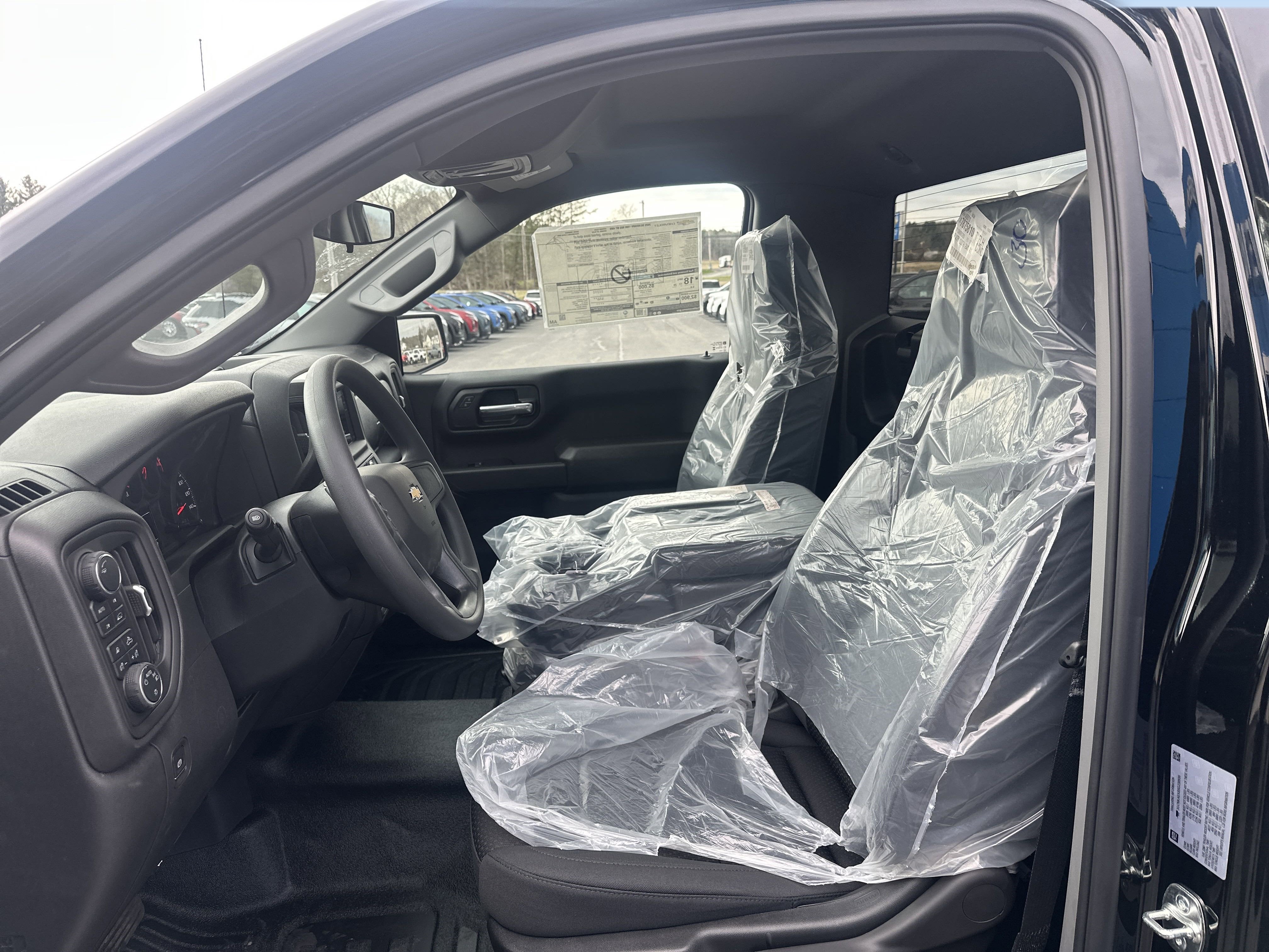 2025 Chevrolet Silverado 1500 WT