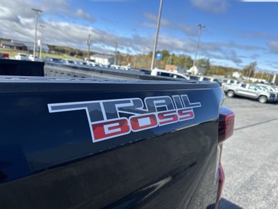 2022 Chevrolet Silverado 1500 Custom Trail Boss