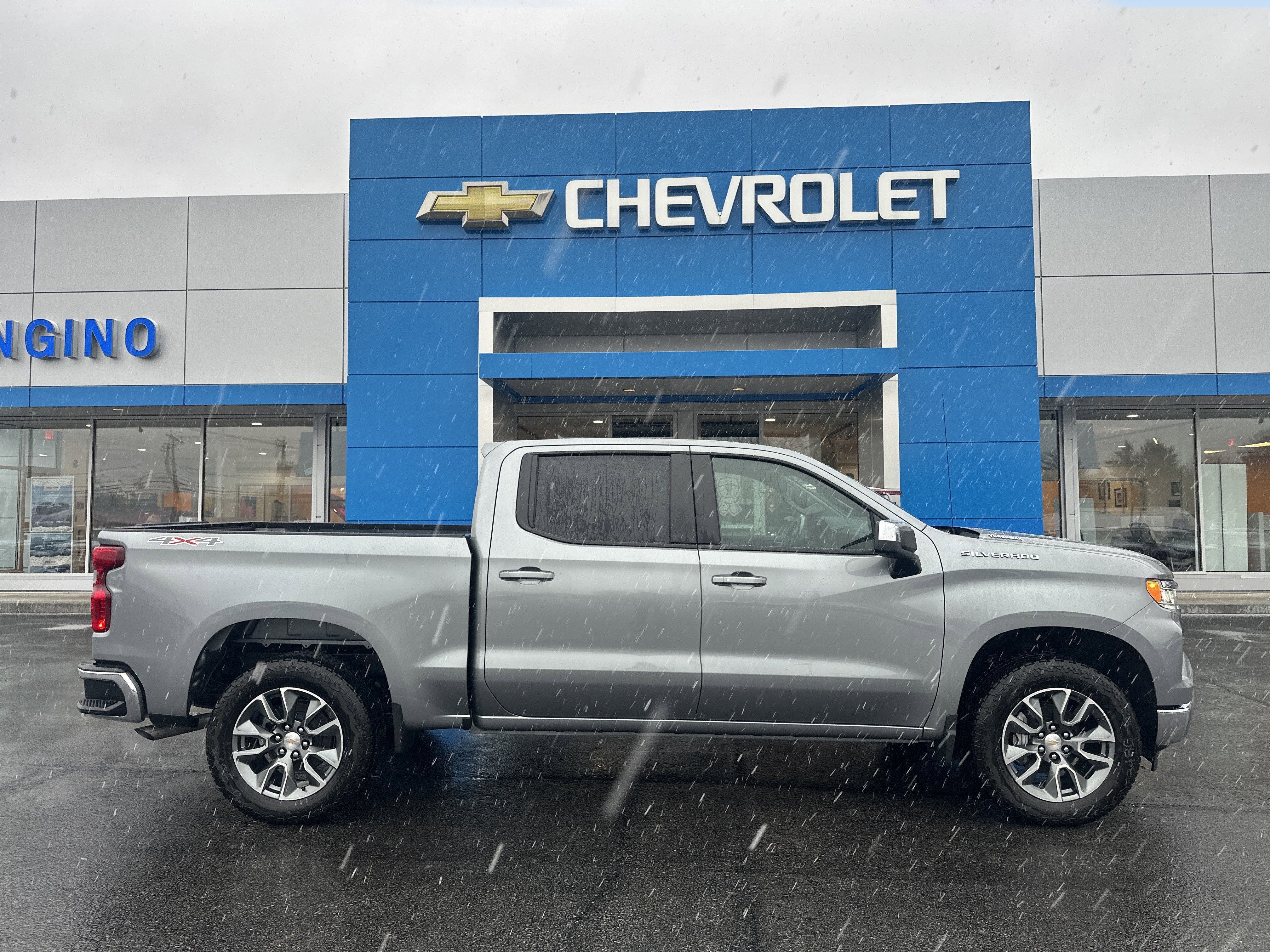 2026 Chevrolet Silverado 1500 LT (2FL)