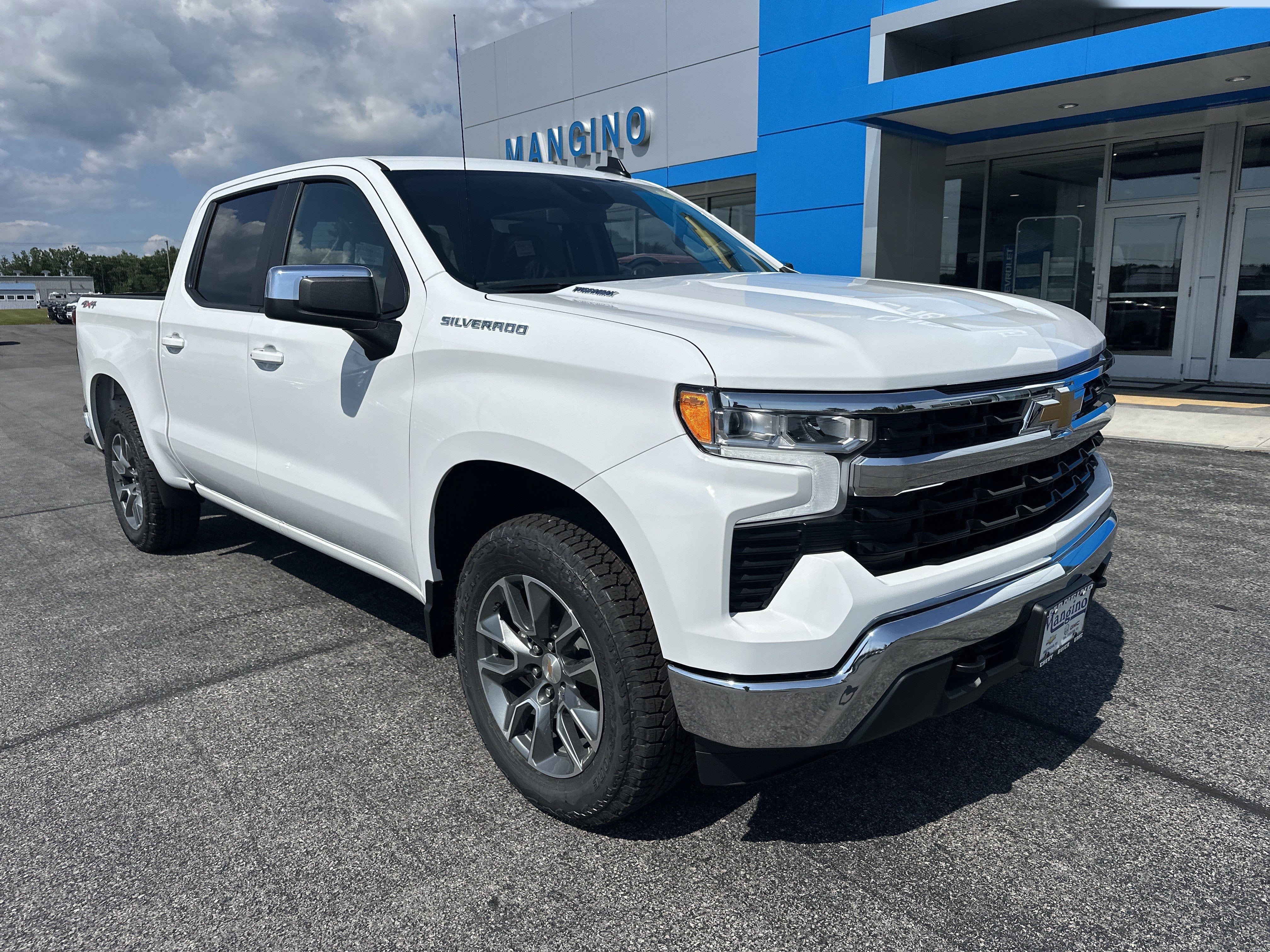 2026 Chevrolet Silverado 1500 LT (2FL)