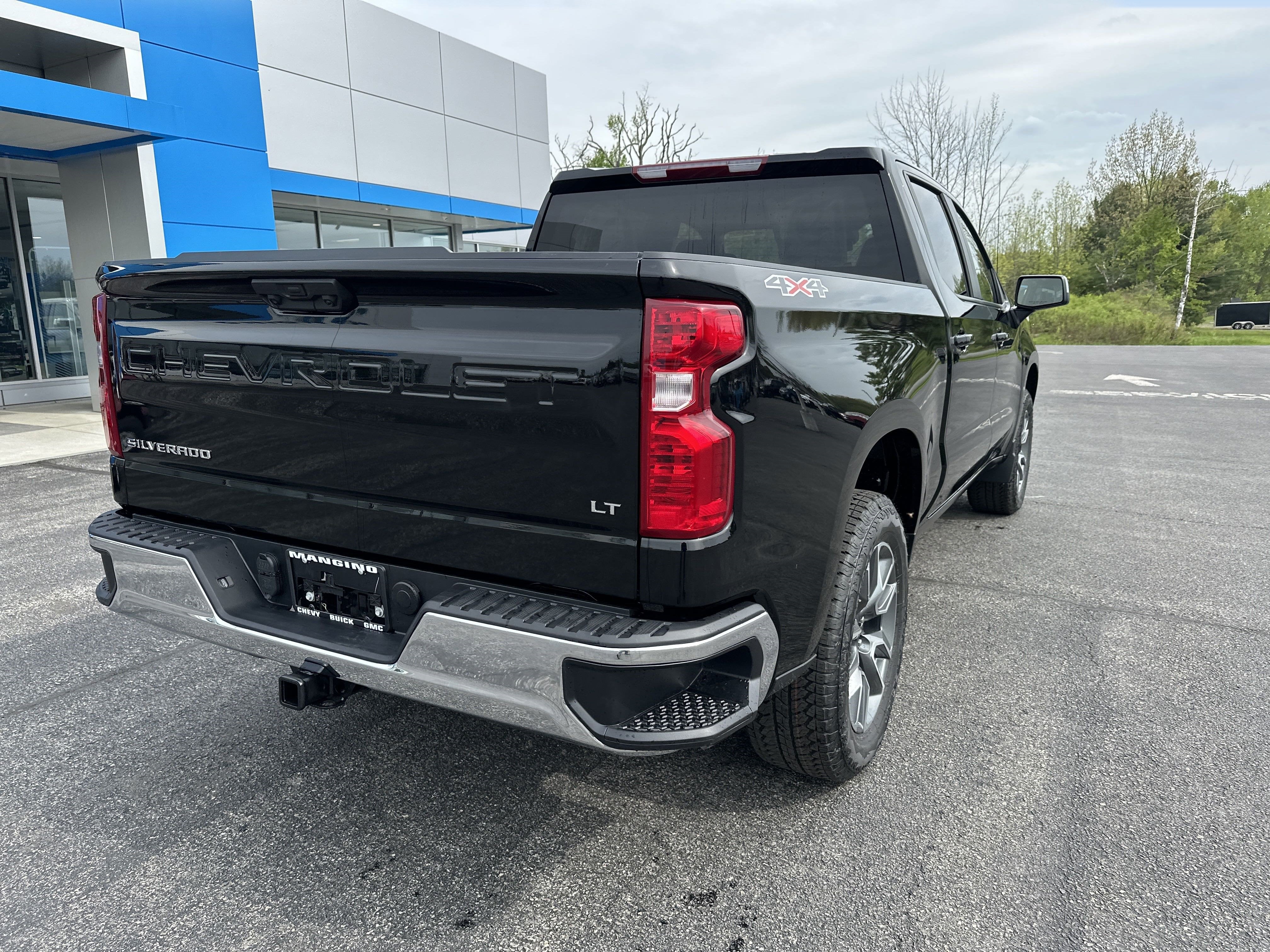 2025 Chevrolet Silverado 1500 LT (2FL)