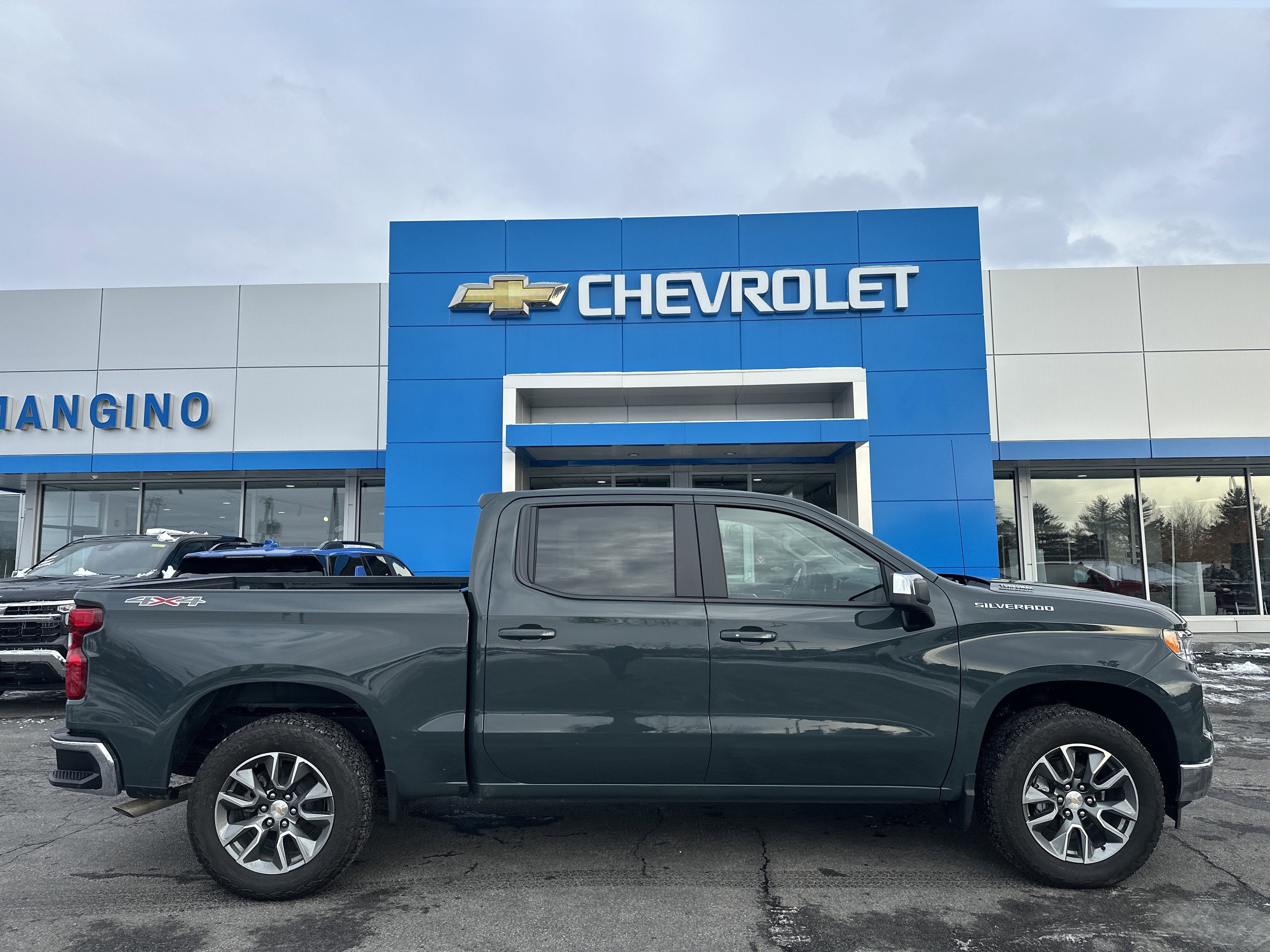 2026 Chevrolet Silverado 1500 LT (2FL)
