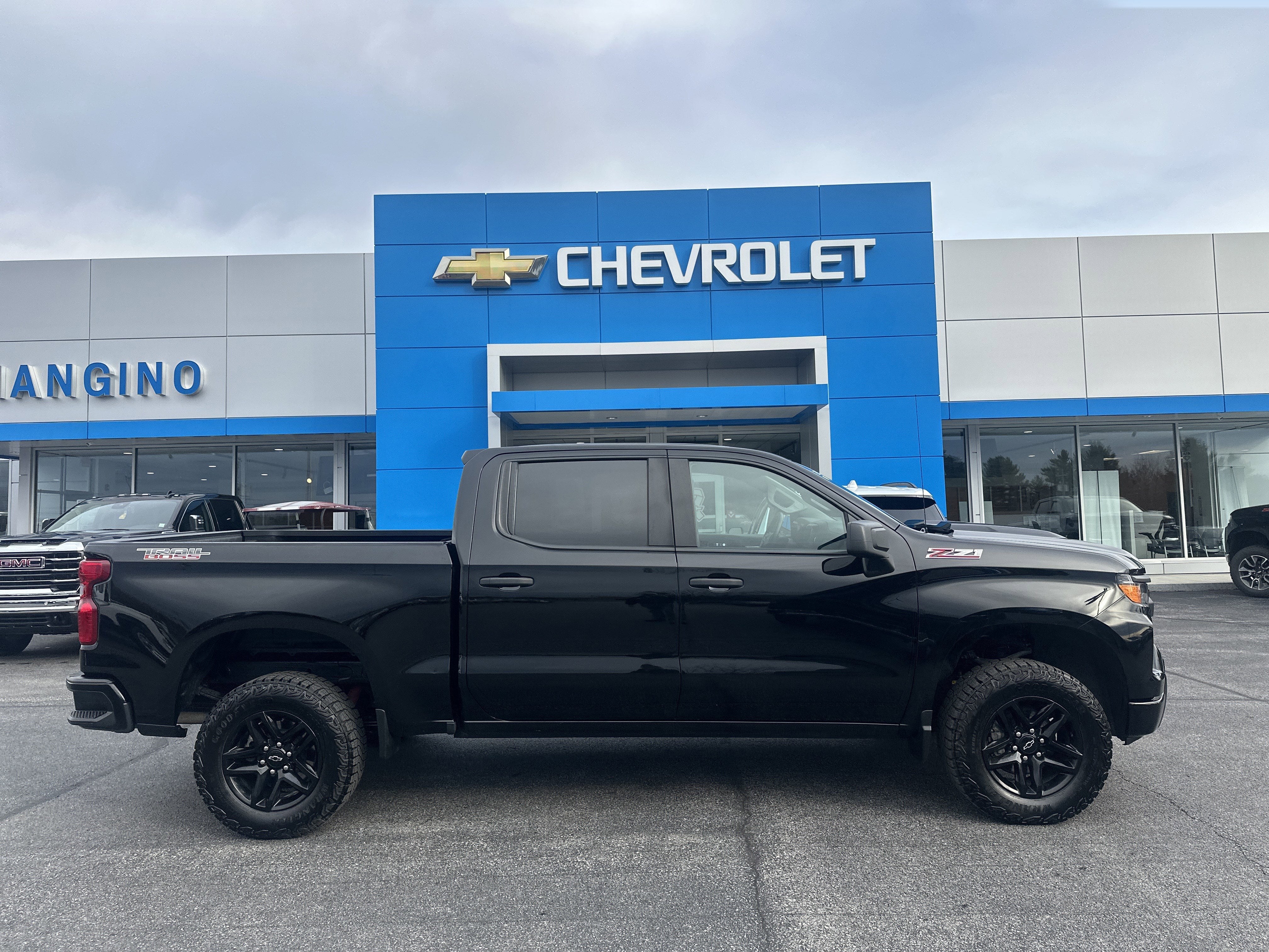 2023 Chevrolet Silverado 1500 Custom Trail Boss